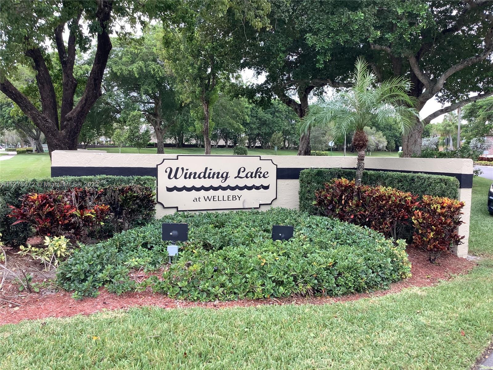 WINDING LAKE AT WELLEBY C - Residential