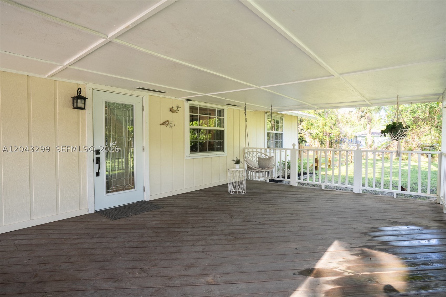 LOXAHATCHEE GROVES - Residential