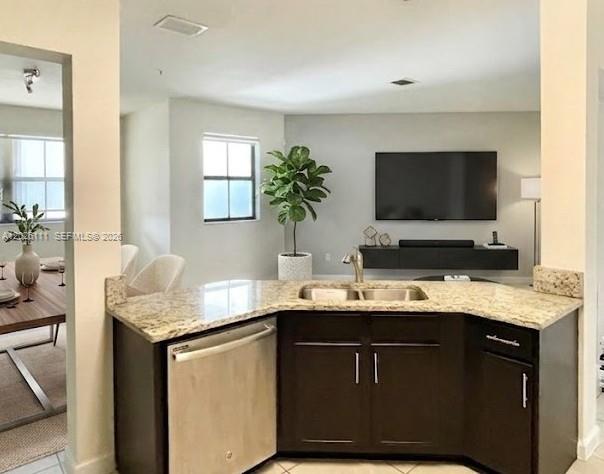 ADAGIO AT CENTRAL PARK CO - Residential Lease