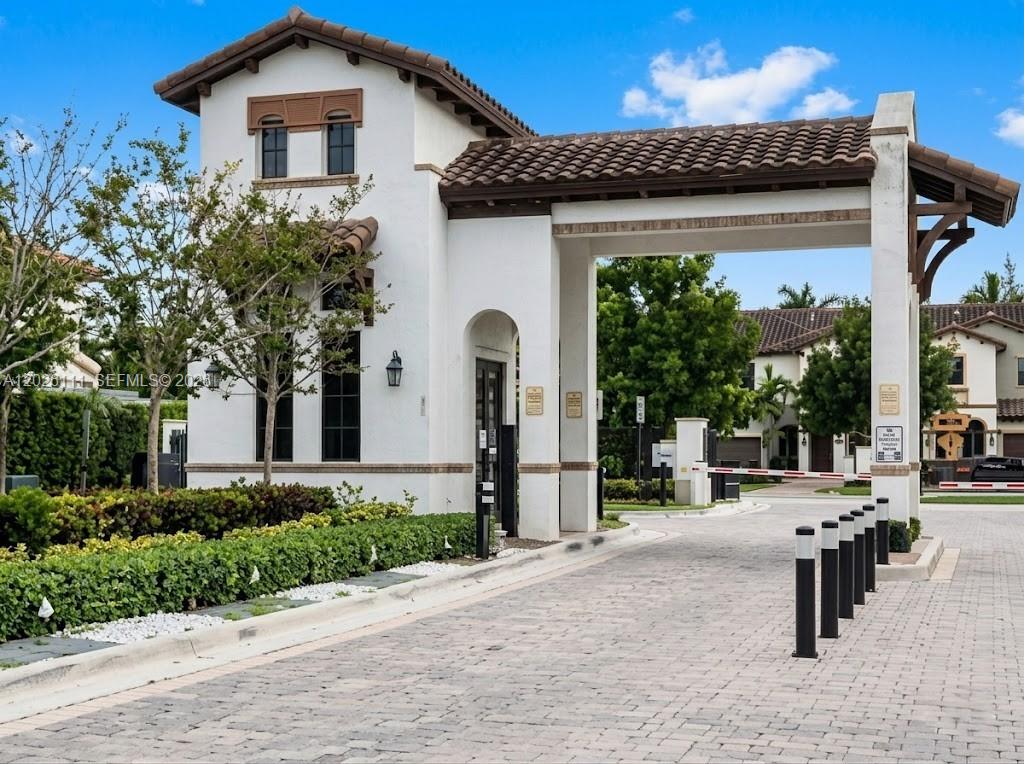 ADAGIO AT CENTRAL PARK CO - Residential Lease