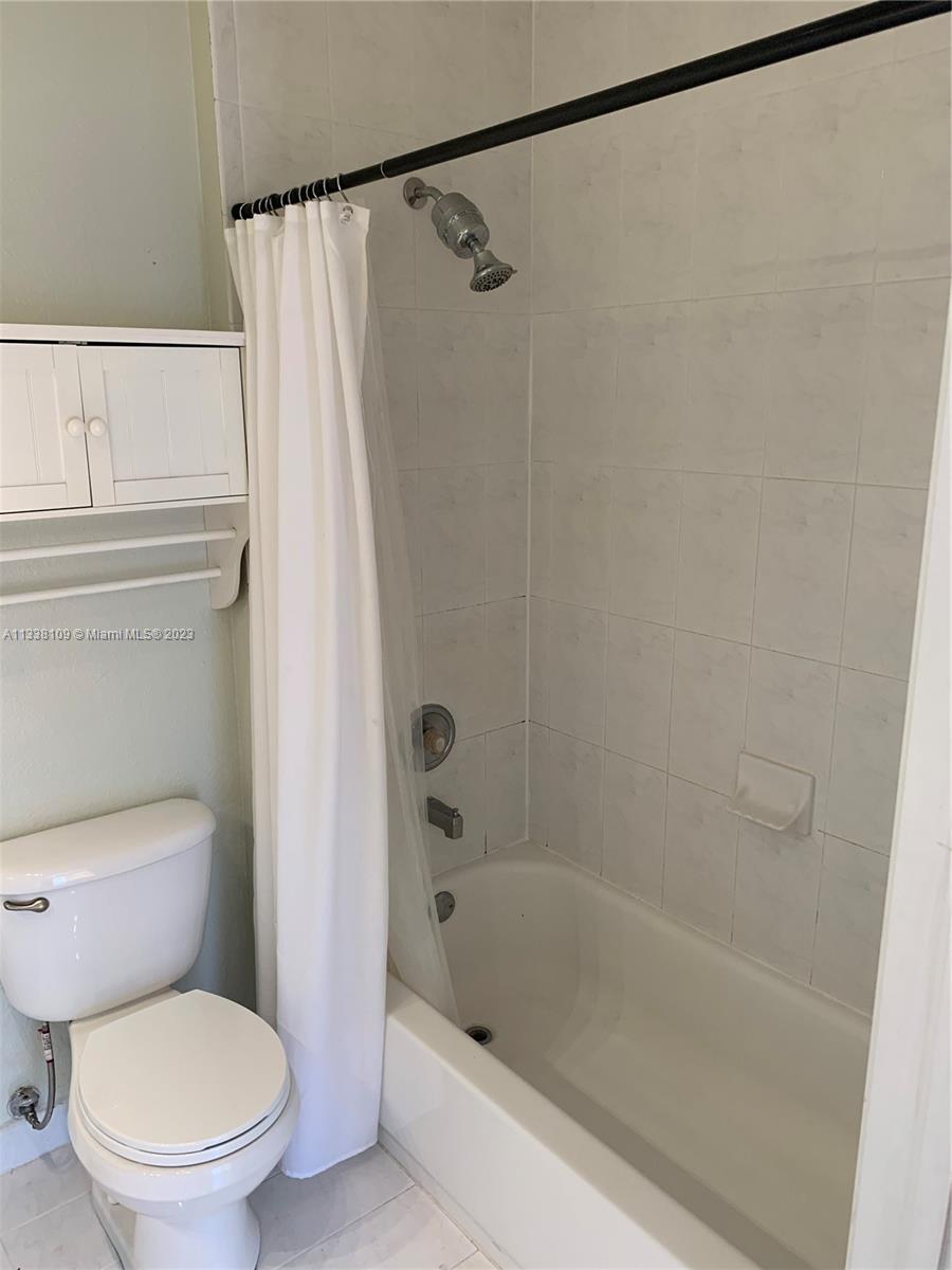 LILANDIA ESTATES CONDO - Residential Lease