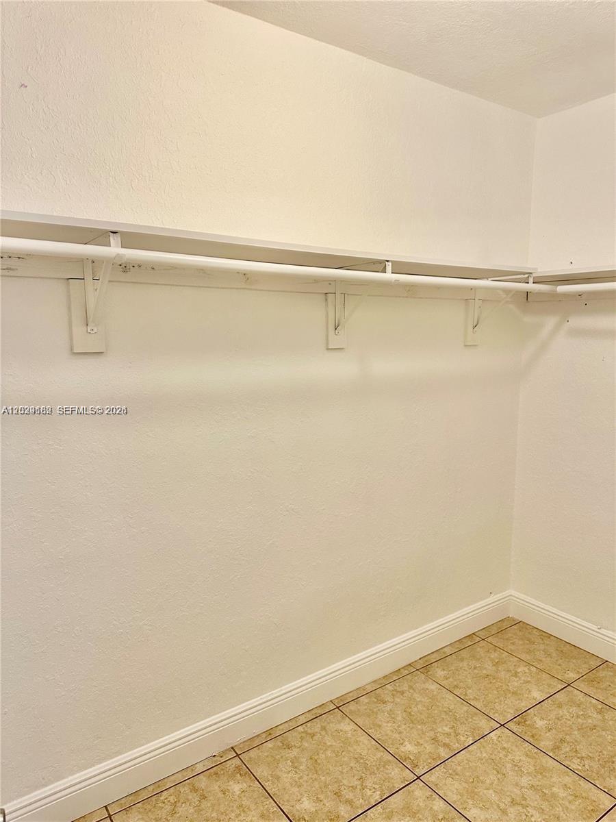 GEO M PHIPPENS - Residential Lease
