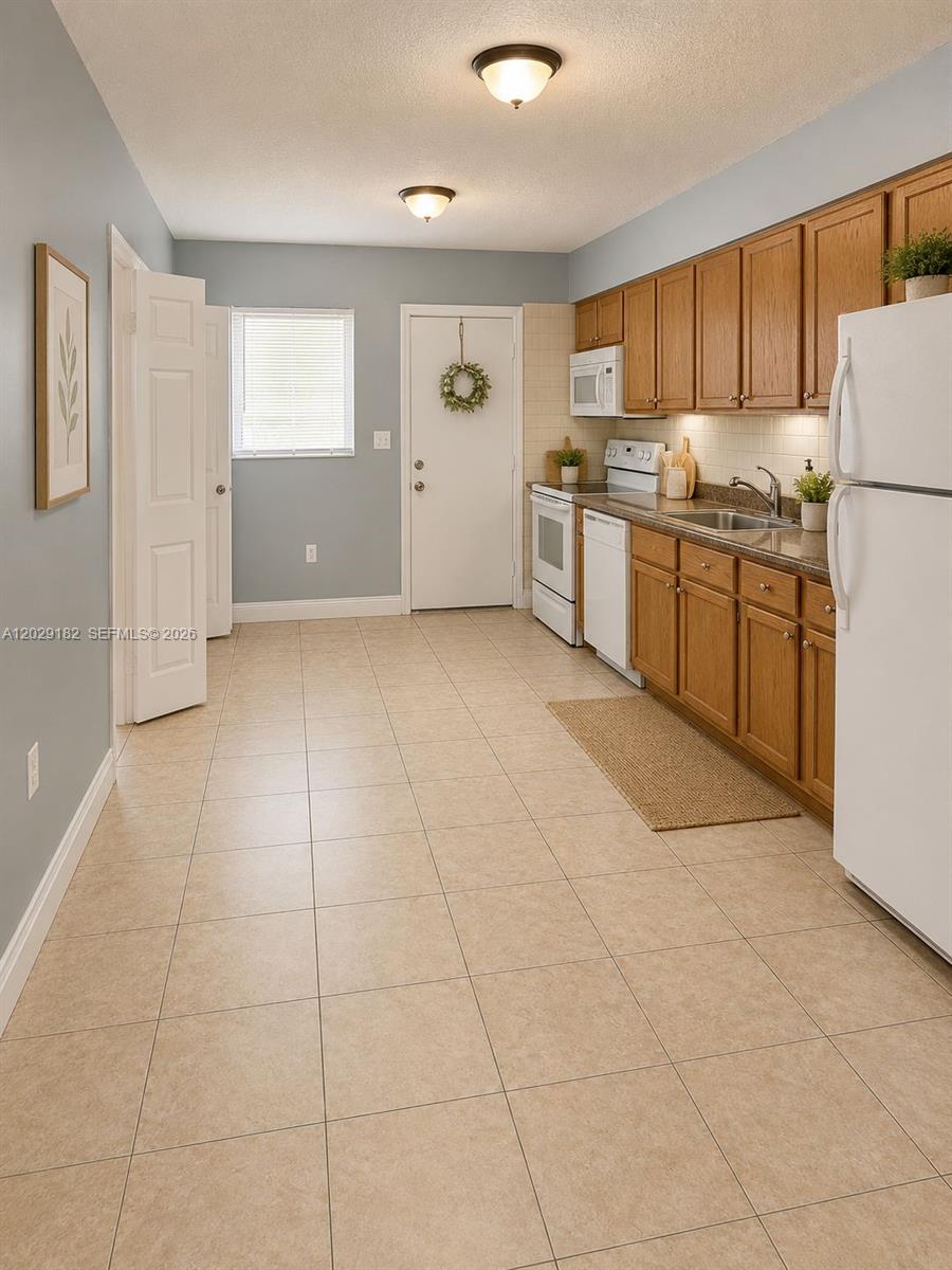 GEO M PHIPPENS - Residential Lease