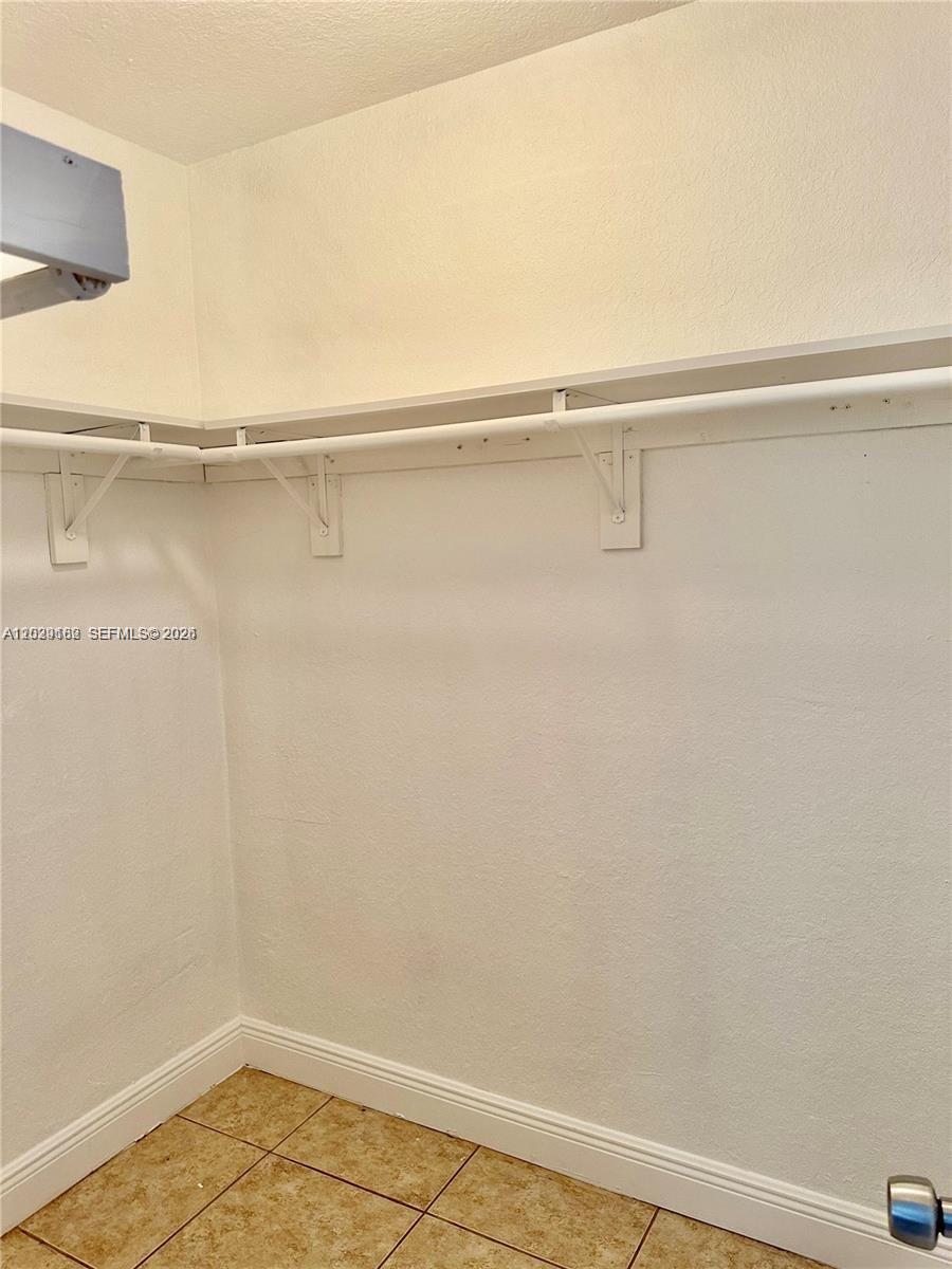 GEO M PHIPPENS - Residential Lease