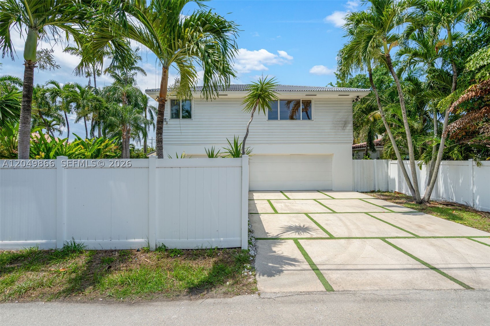 HOLLYWOOD - Residential