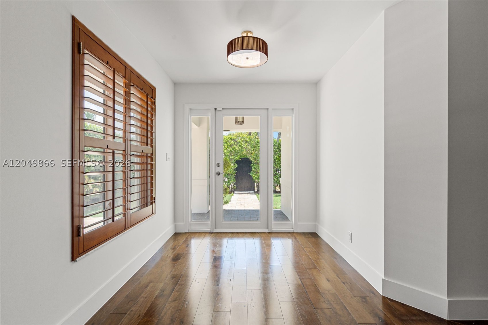 HOLLYWOOD - Residential