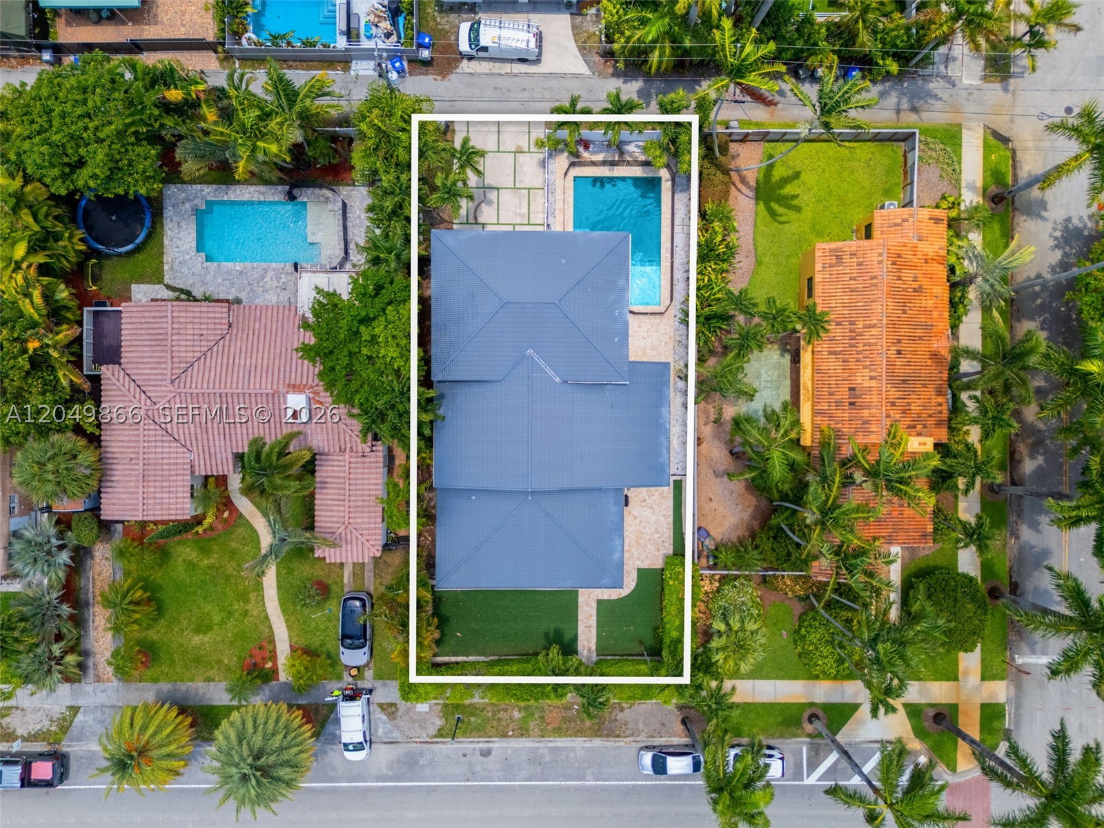 HOLLYWOOD - Residential