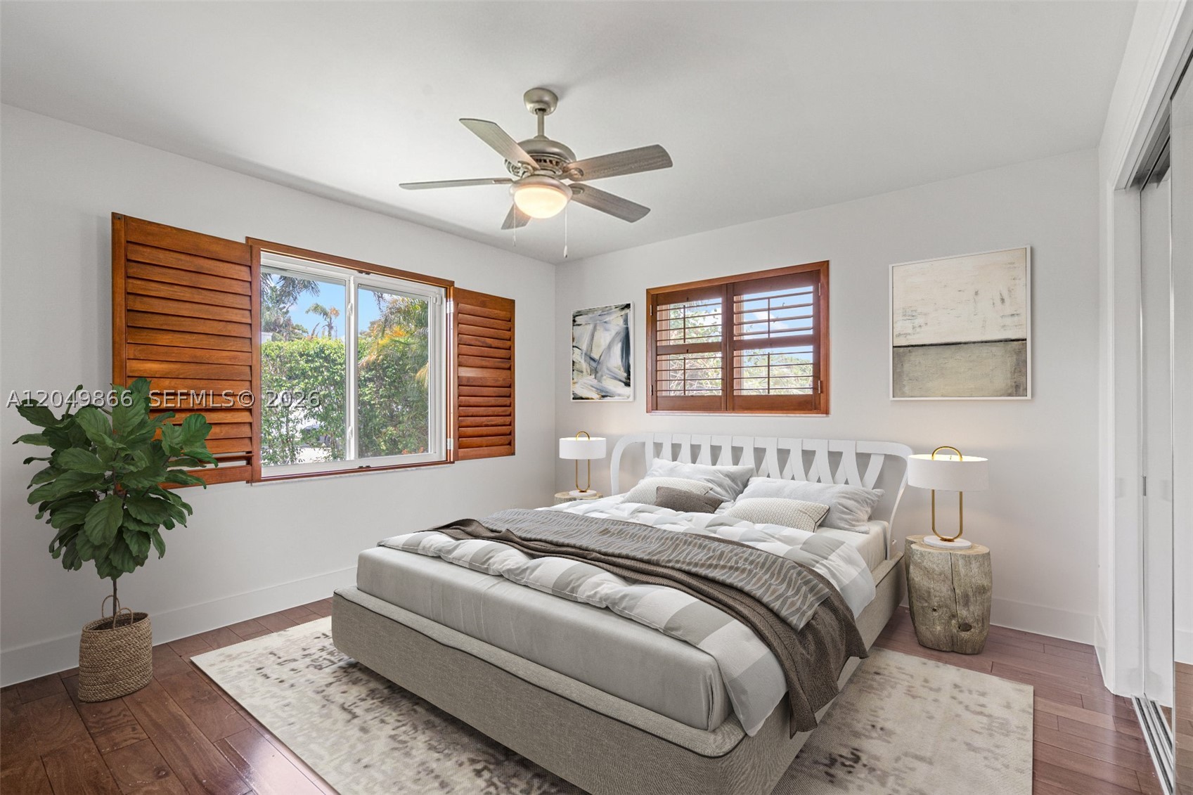HOLLYWOOD - Residential