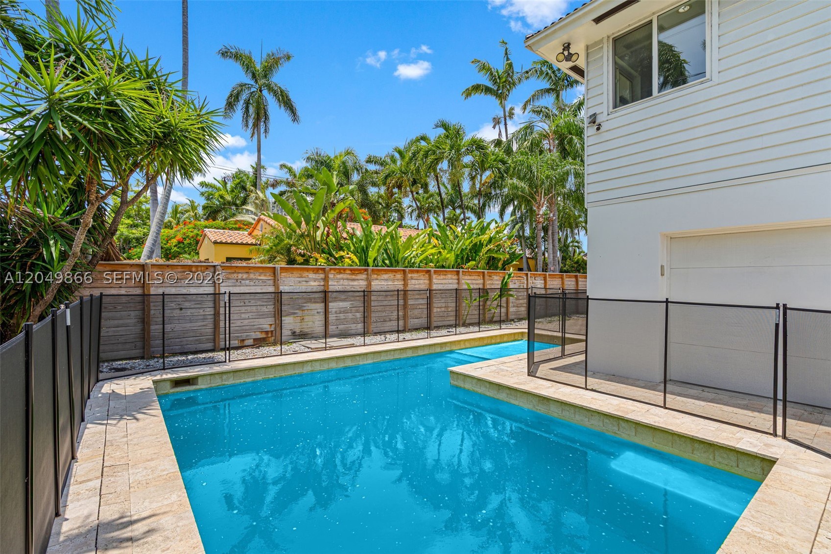 HOLLYWOOD - Residential