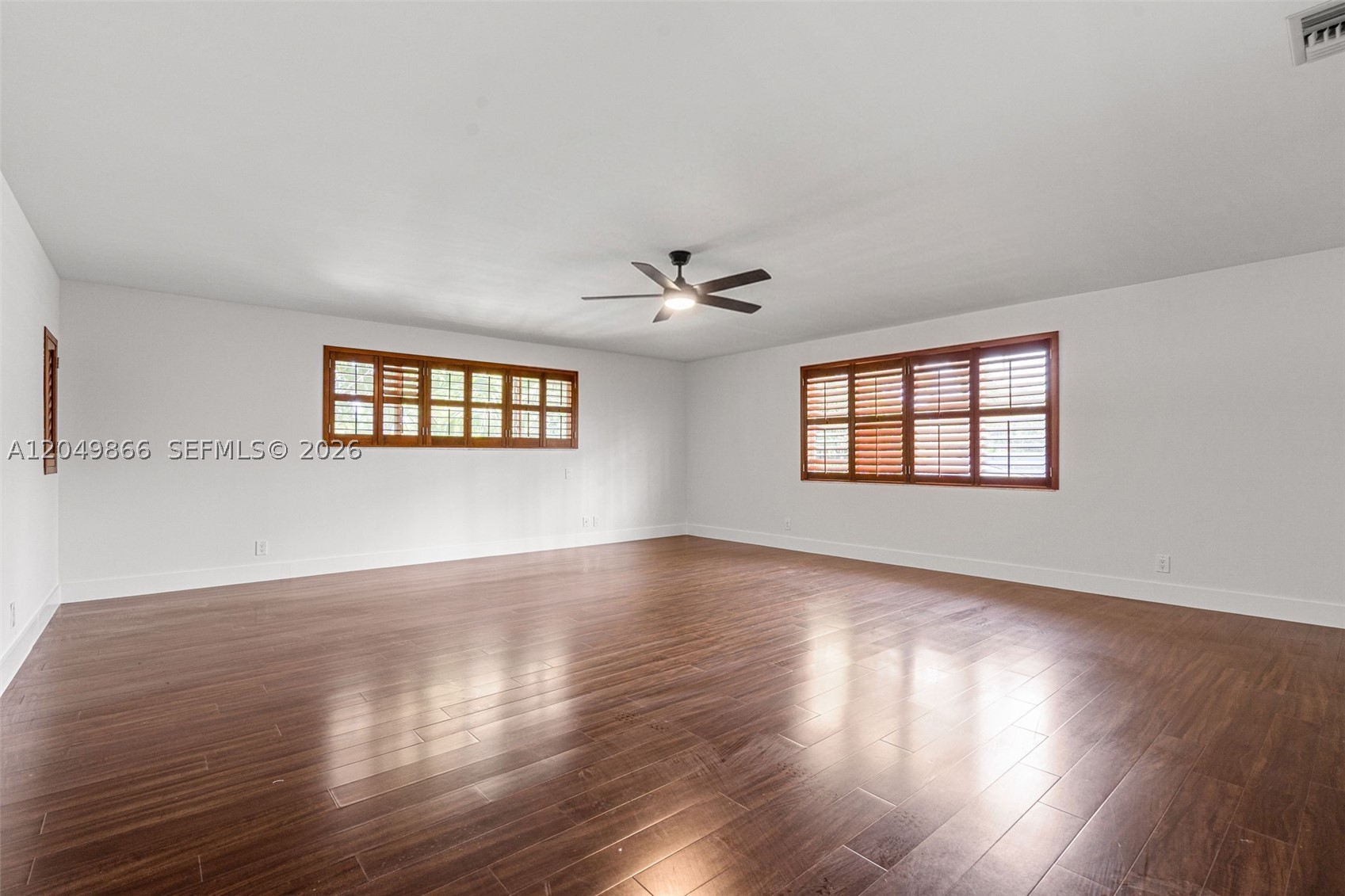 HOLLYWOOD - Residential