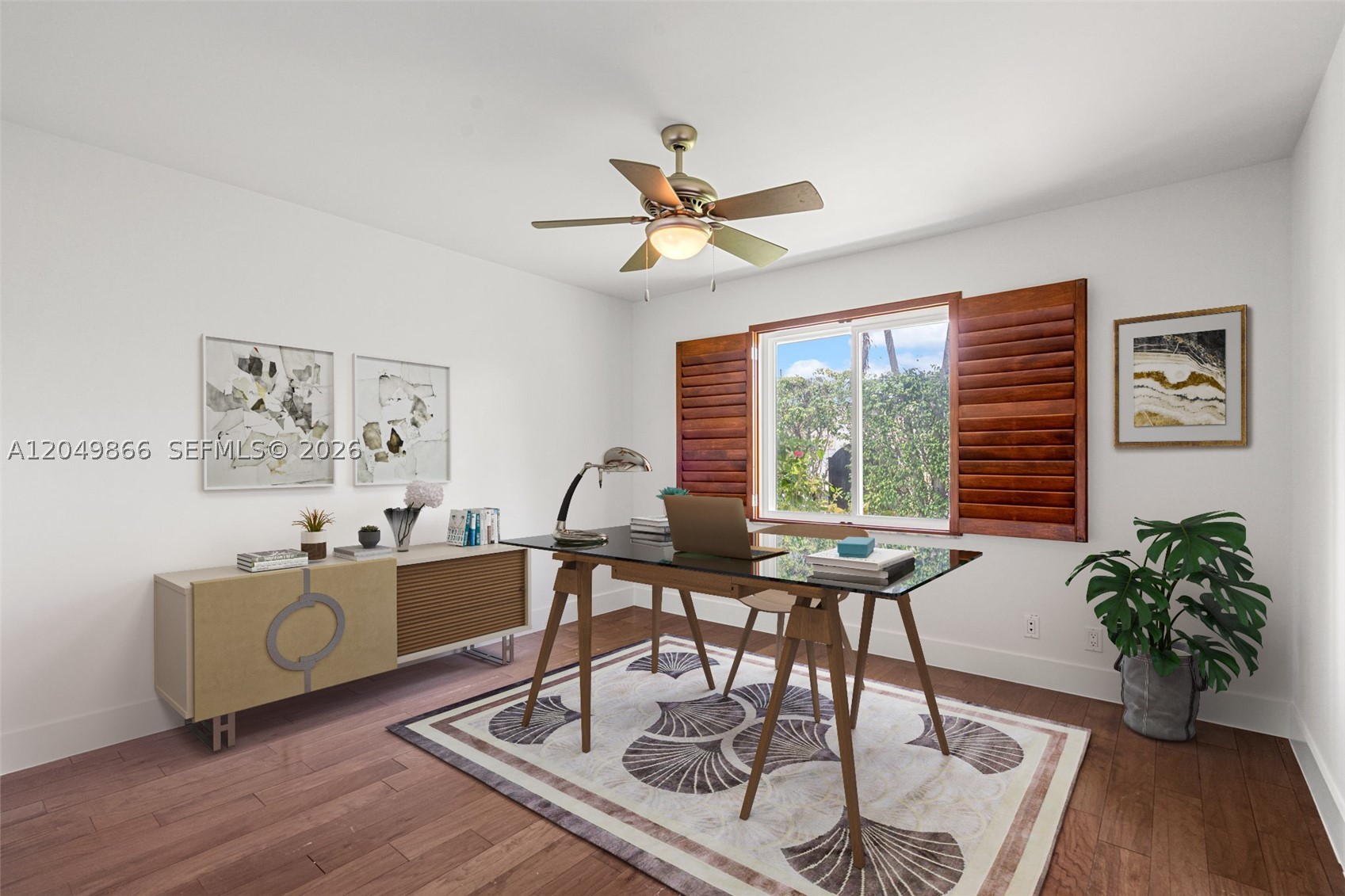 HOLLYWOOD - Residential
