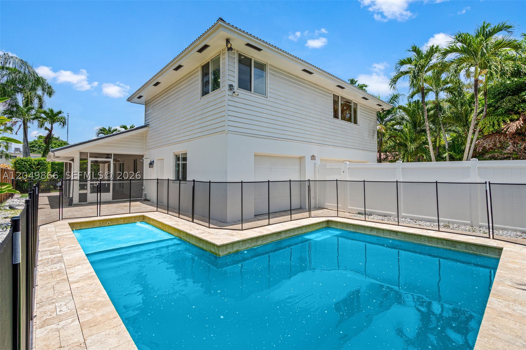 HOLLYWOOD - Residential