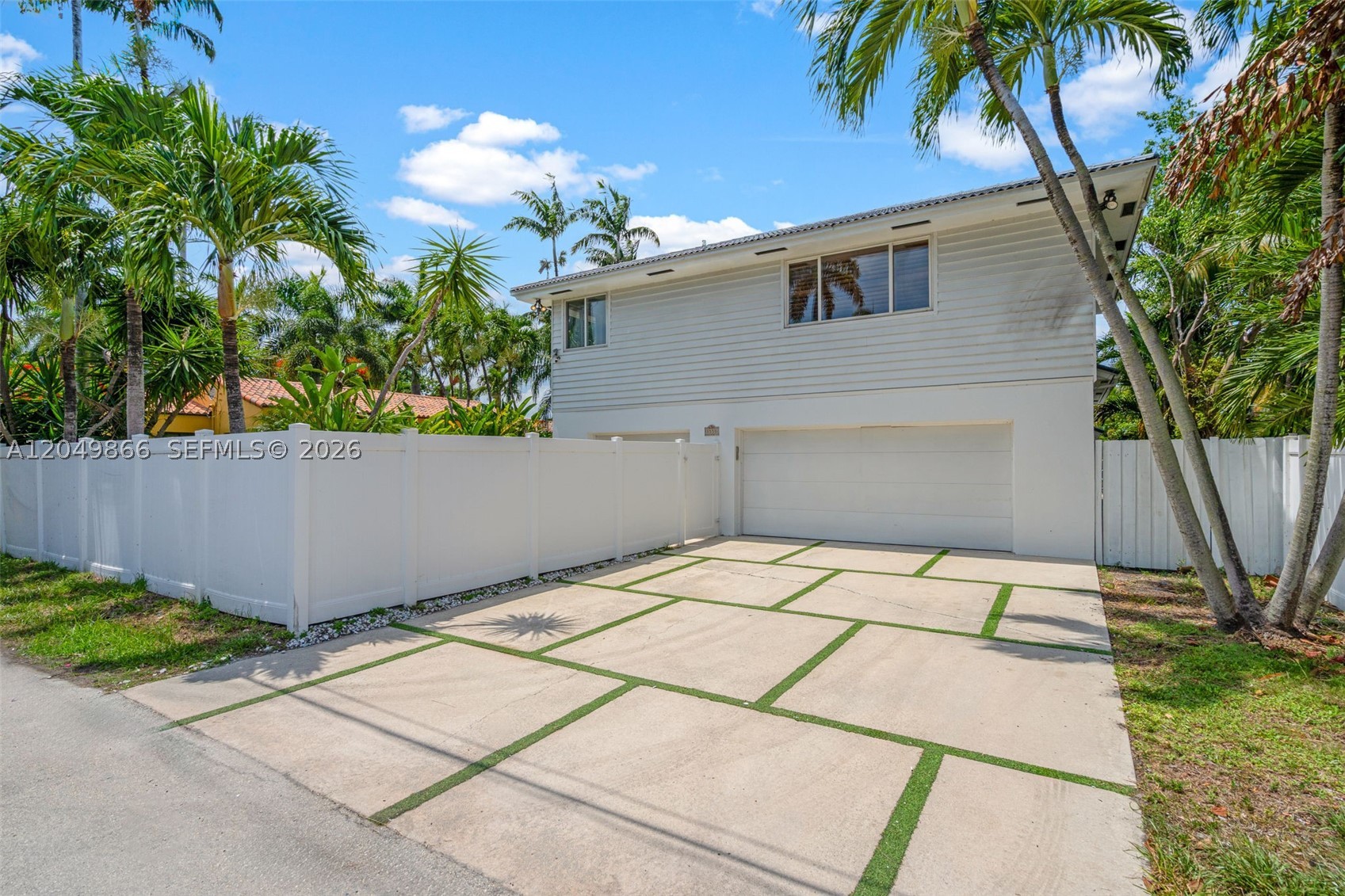 HOLLYWOOD - Residential