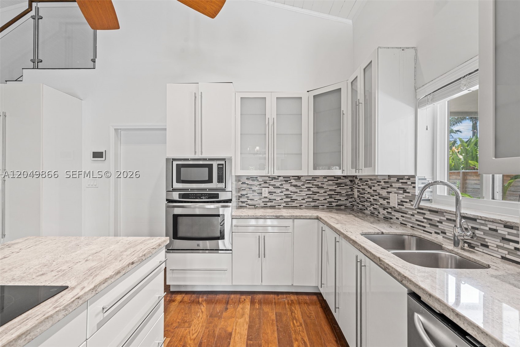 HOLLYWOOD - Residential