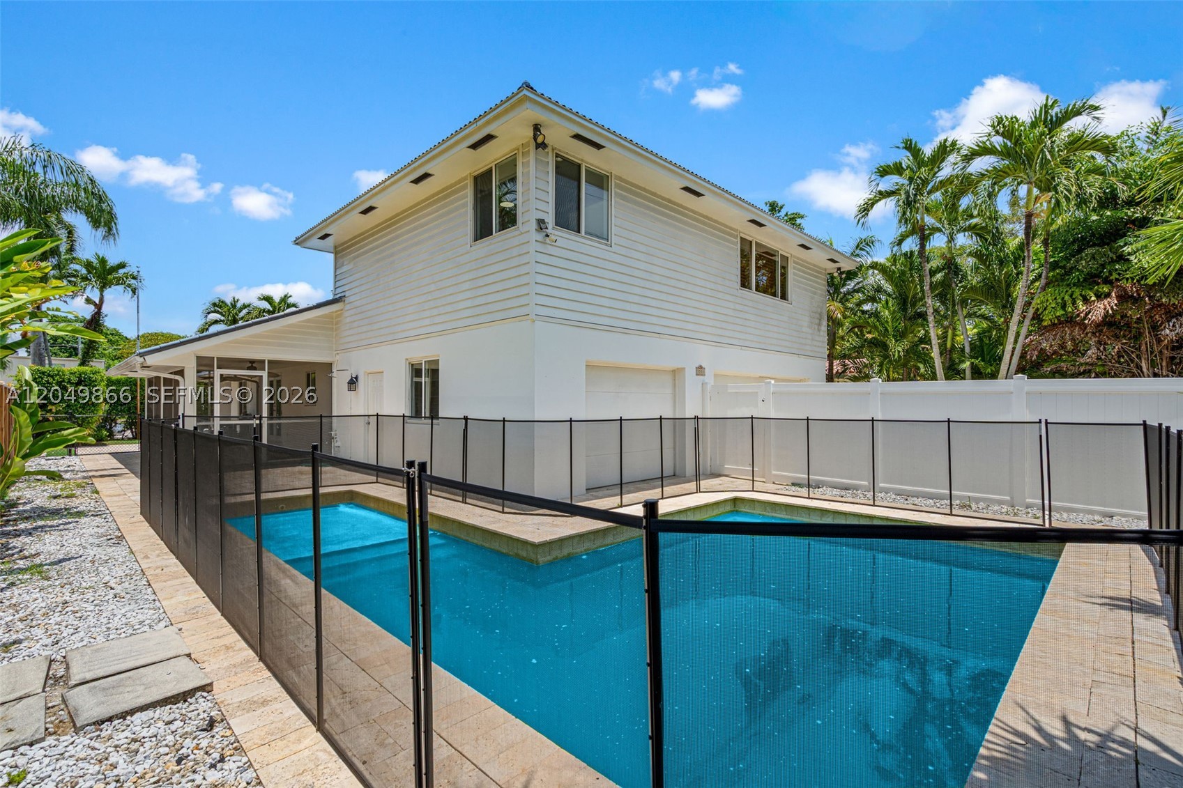 HOLLYWOOD - Residential