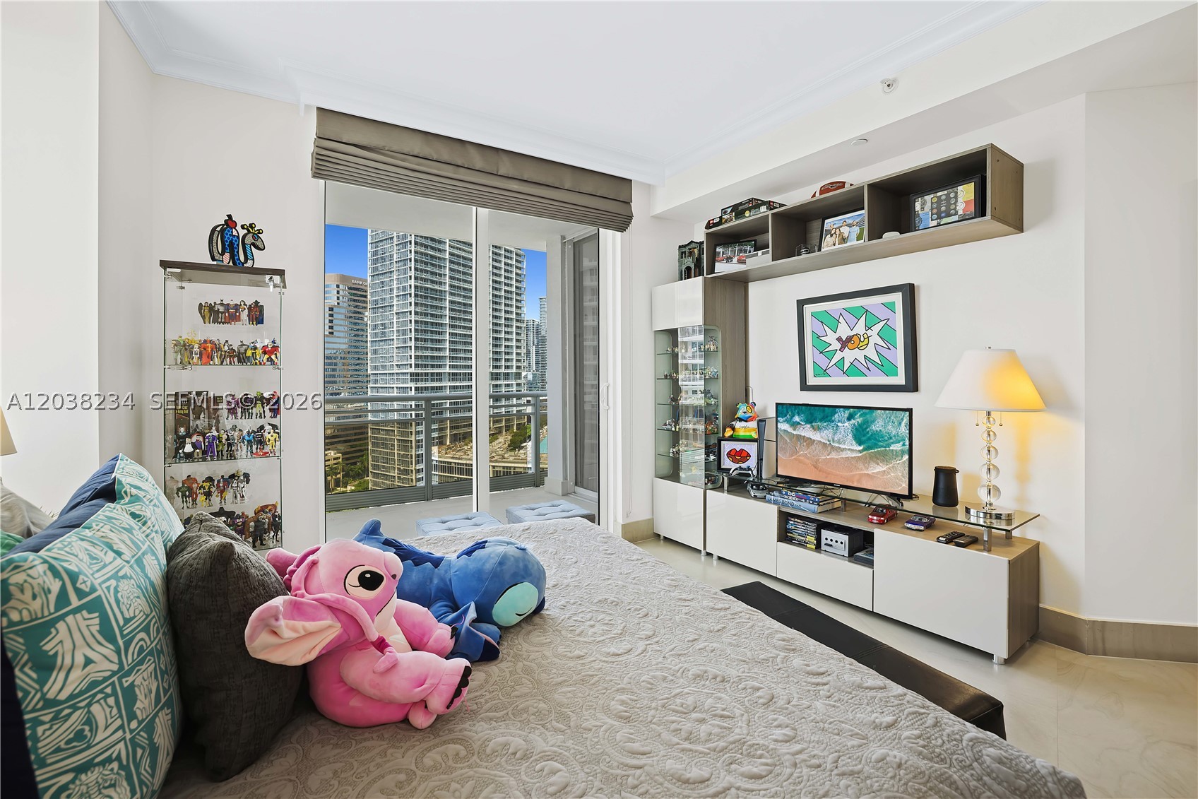 CARBONELL CONDO - Residential
