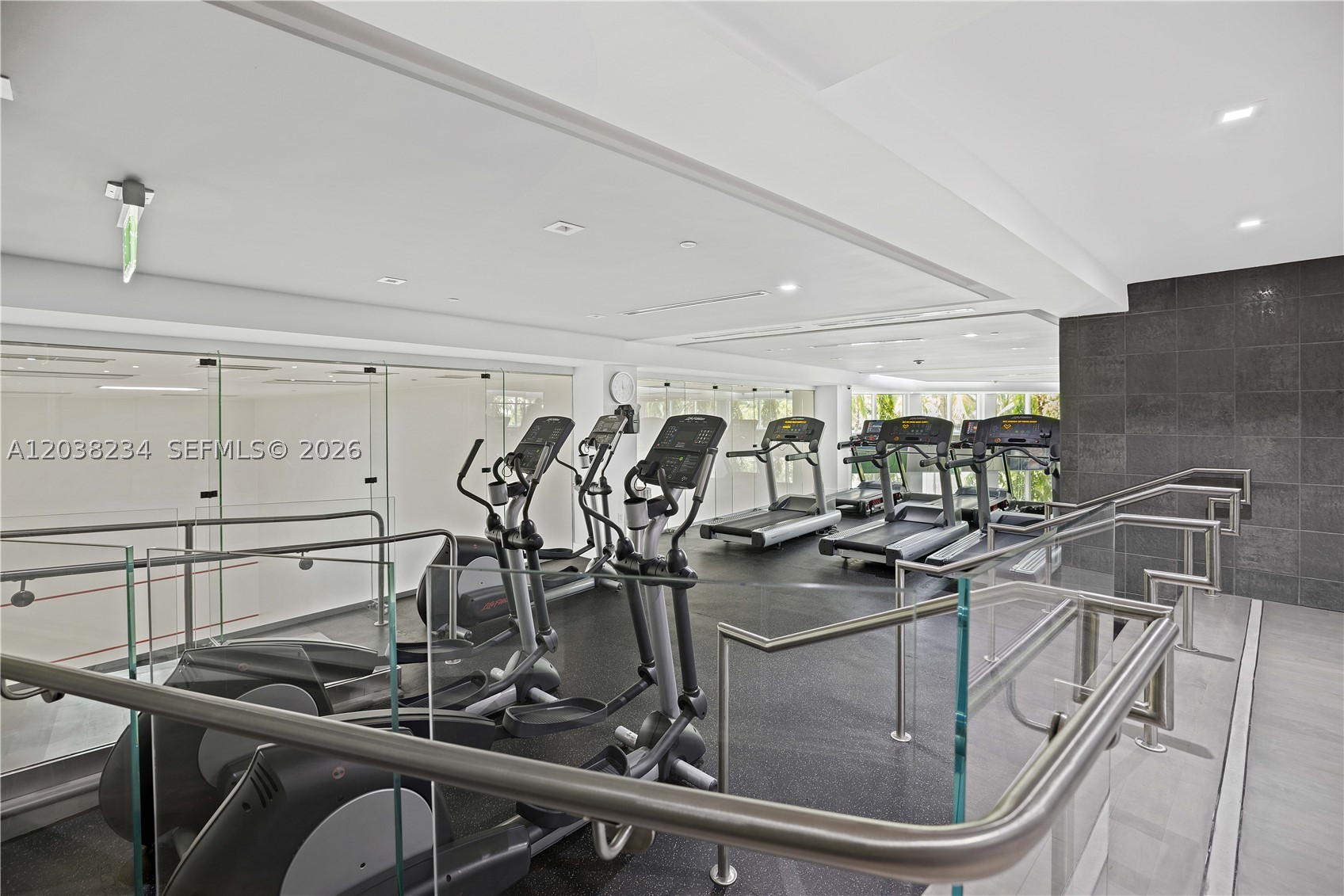 CARBONELL CONDO - Residential