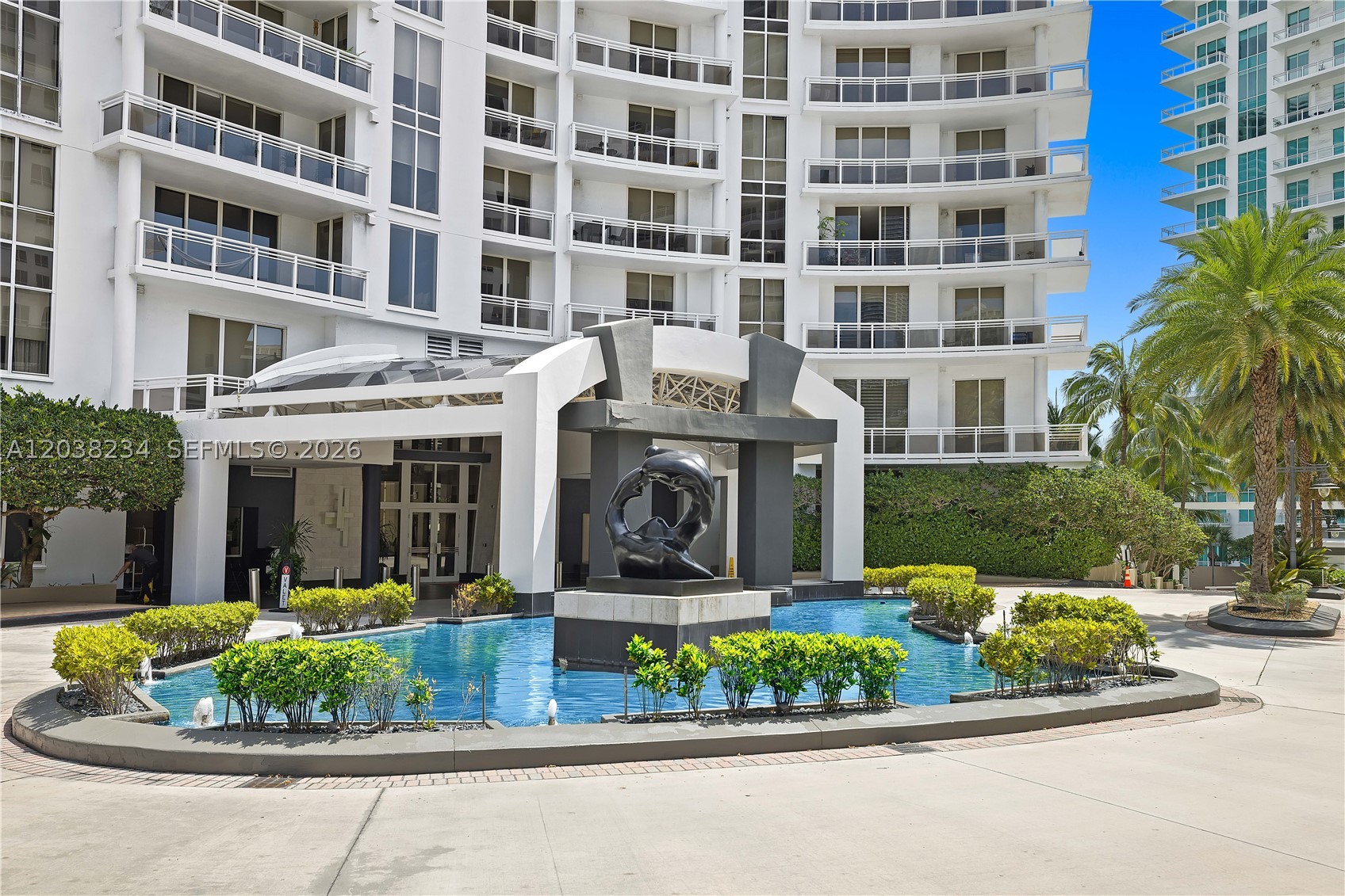 CARBONELL CONDO - Residential