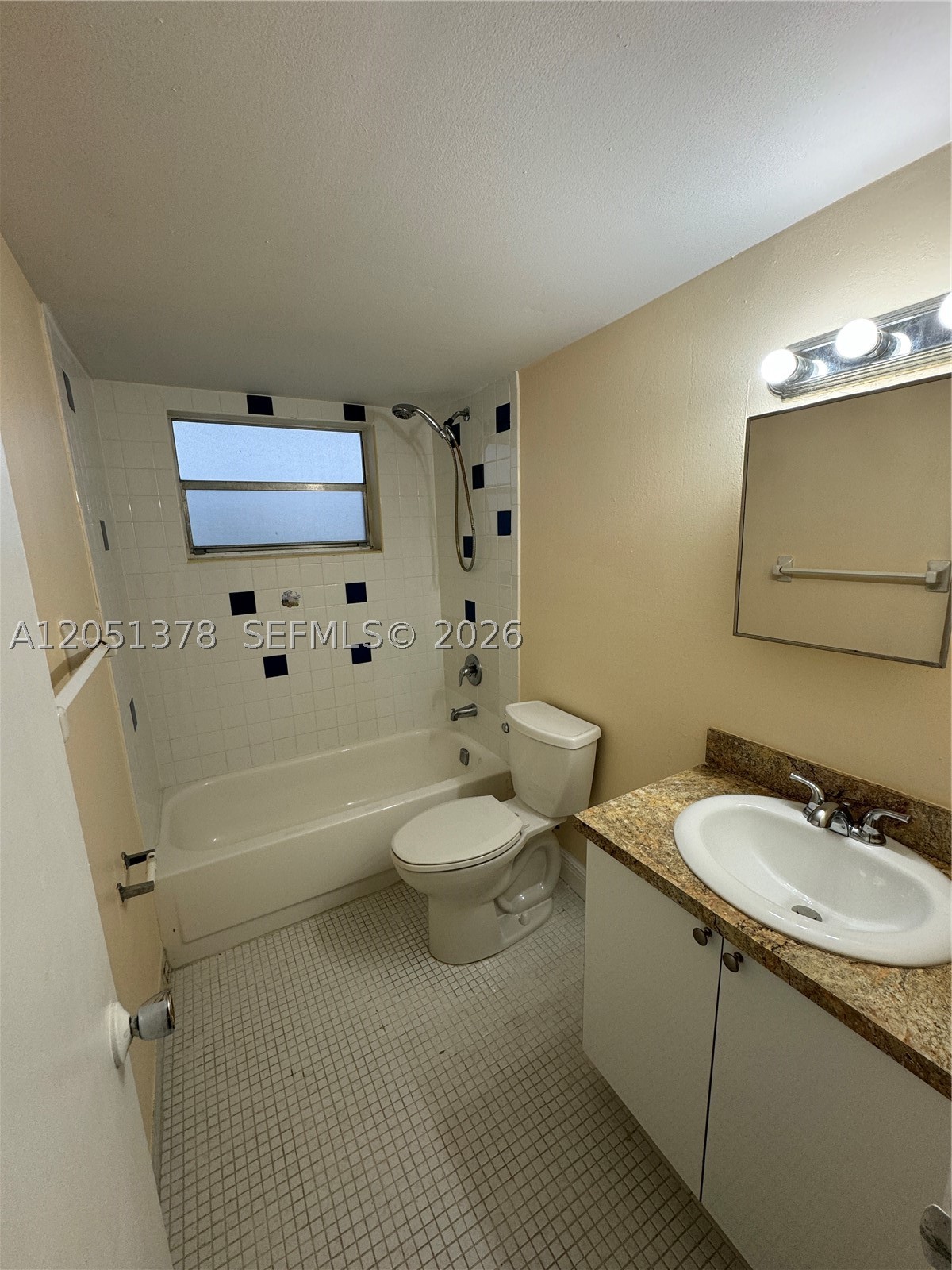 MARGATE VILLAGE PHASE I C - Residential Lease