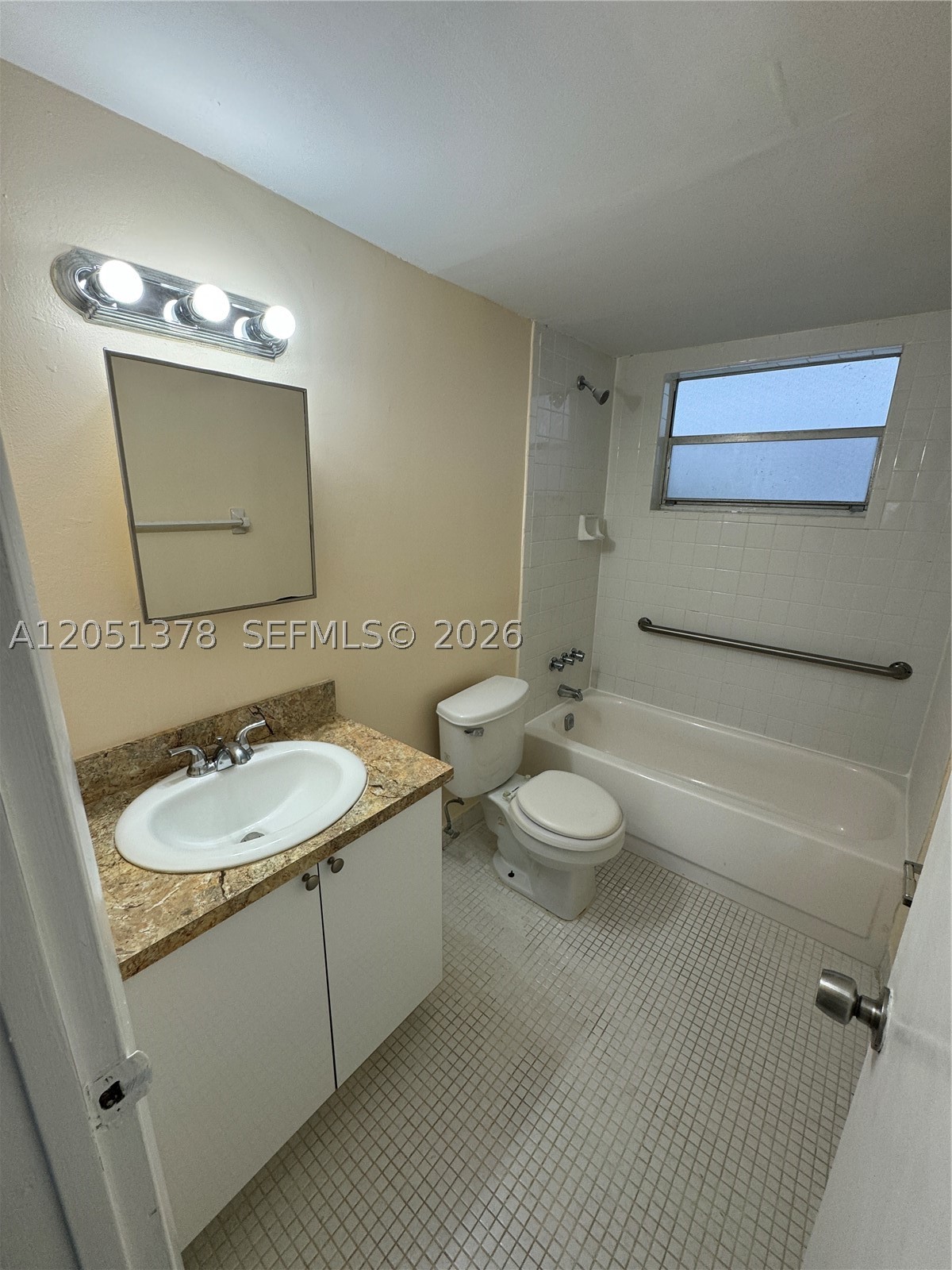 MARGATE VILLAGE PHASE I C - Residential Lease