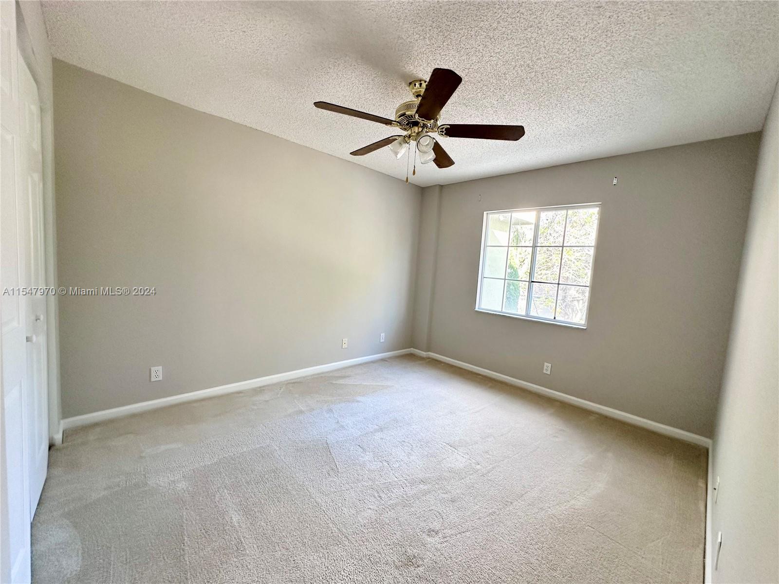 REGENCY LAKES AT COCONUT - Residential Lease