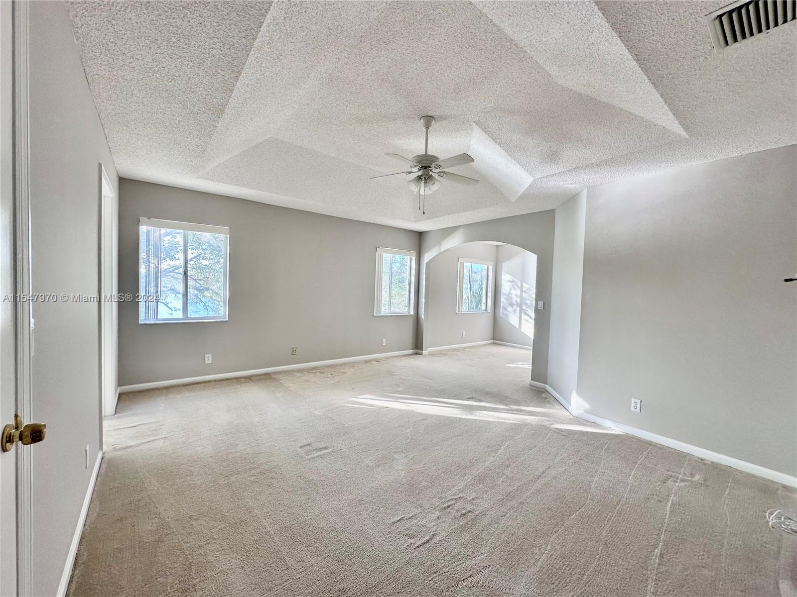REGENCY LAKES AT COCONUT - Residential Lease