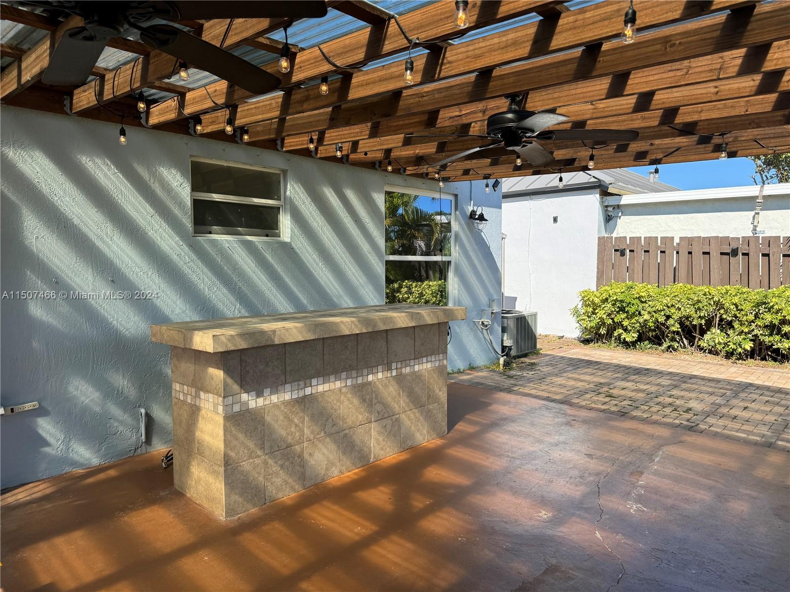 CUTLER CREEK WEST - Residential Lease