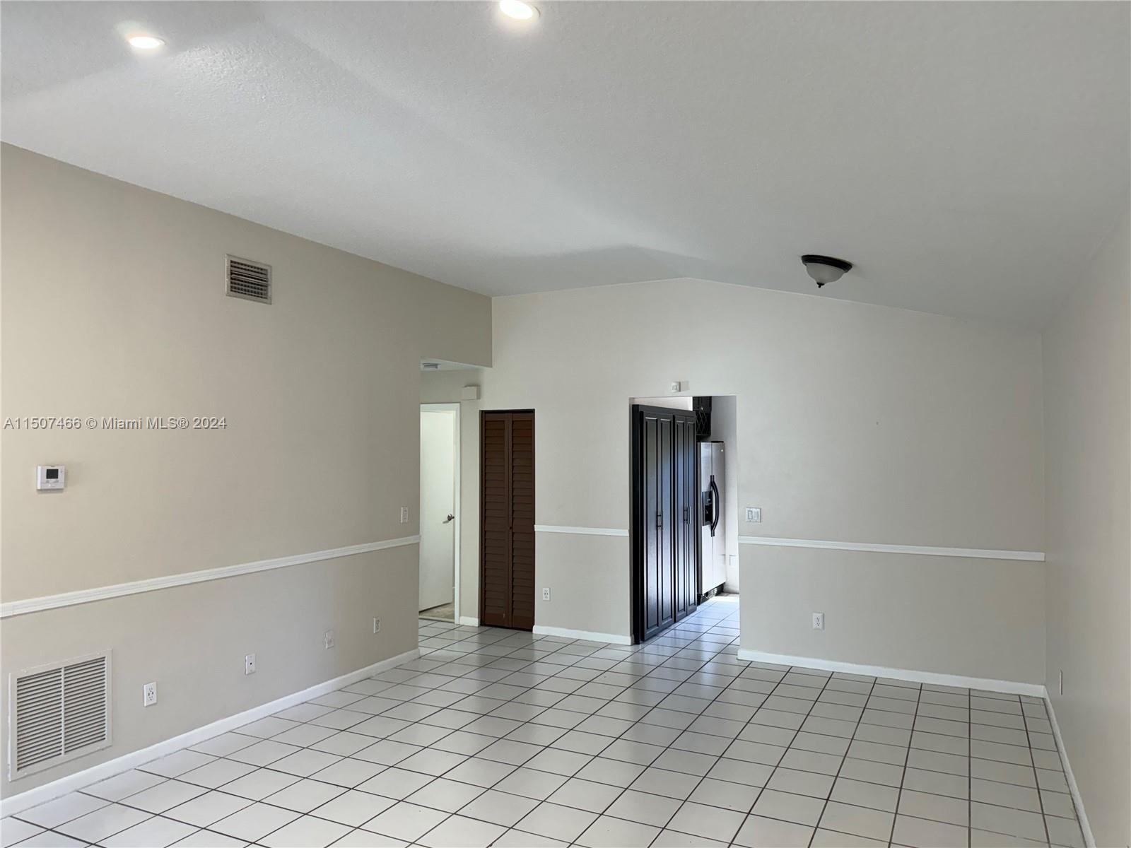 CUTLER CREEK WEST - Residential Lease