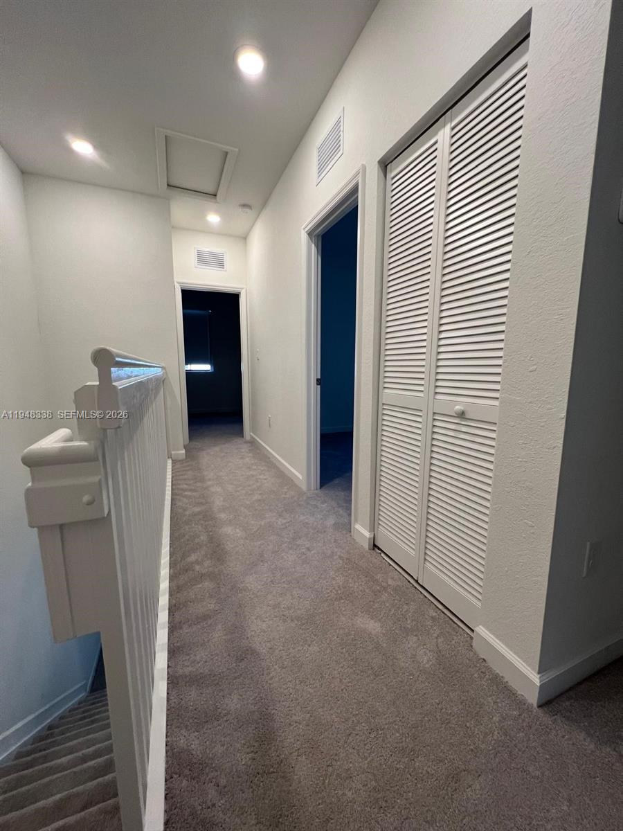 KENDALL ASSEMBLAGE SOUTH - Residential