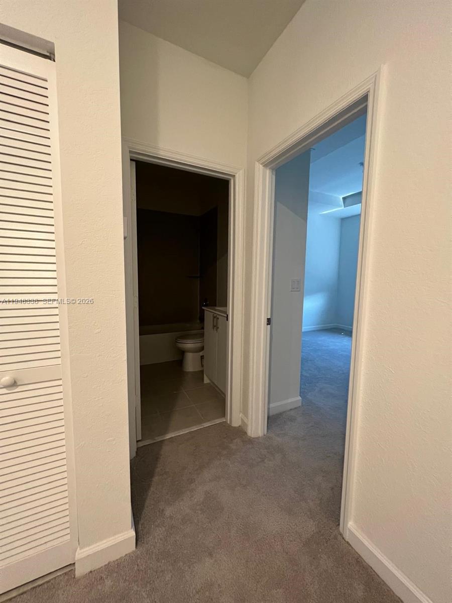 KENDALL ASSEMBLAGE SOUTH - Residential