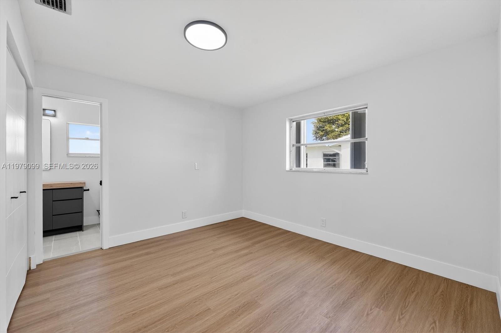 LAUDERDALE WEST 3 SEC - Residential
