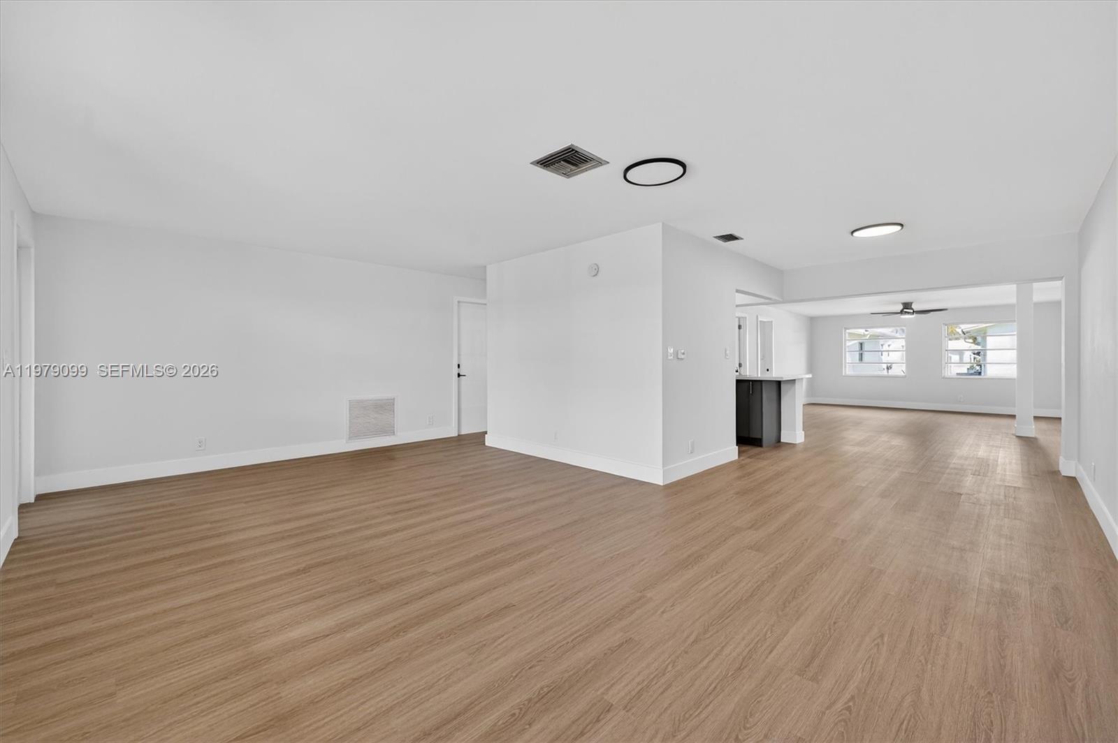 LAUDERDALE WEST 3 SEC - Residential
