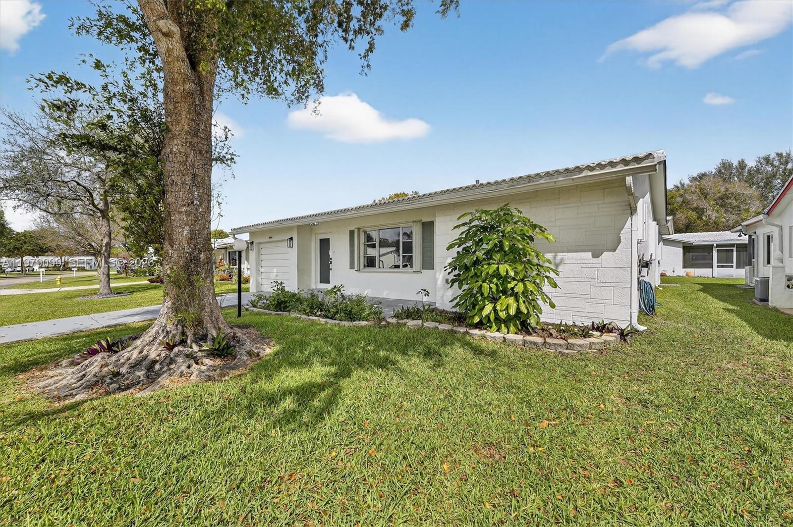 LAUDERDALE WEST 3 SEC - Residential