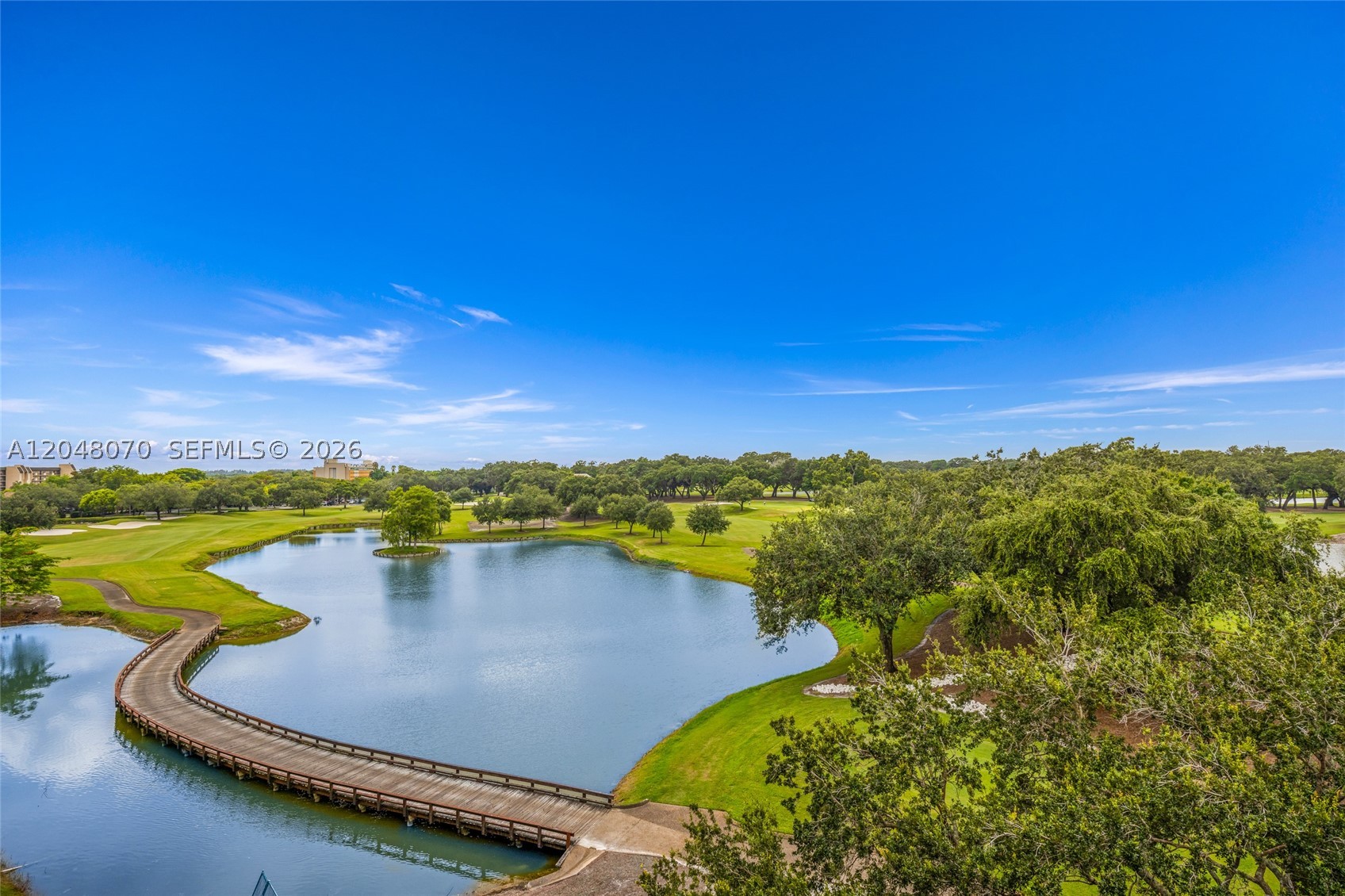 ROLLING HILLS GOLF AND - Residential Lease