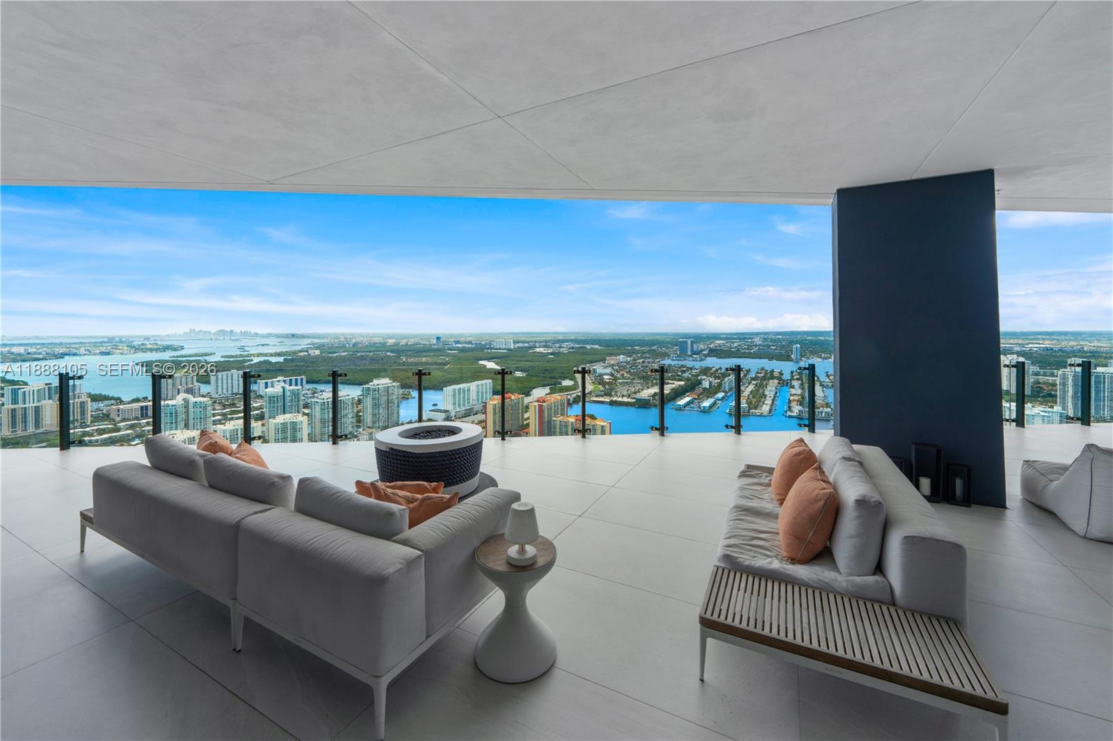 MUSE CONDO - Residential