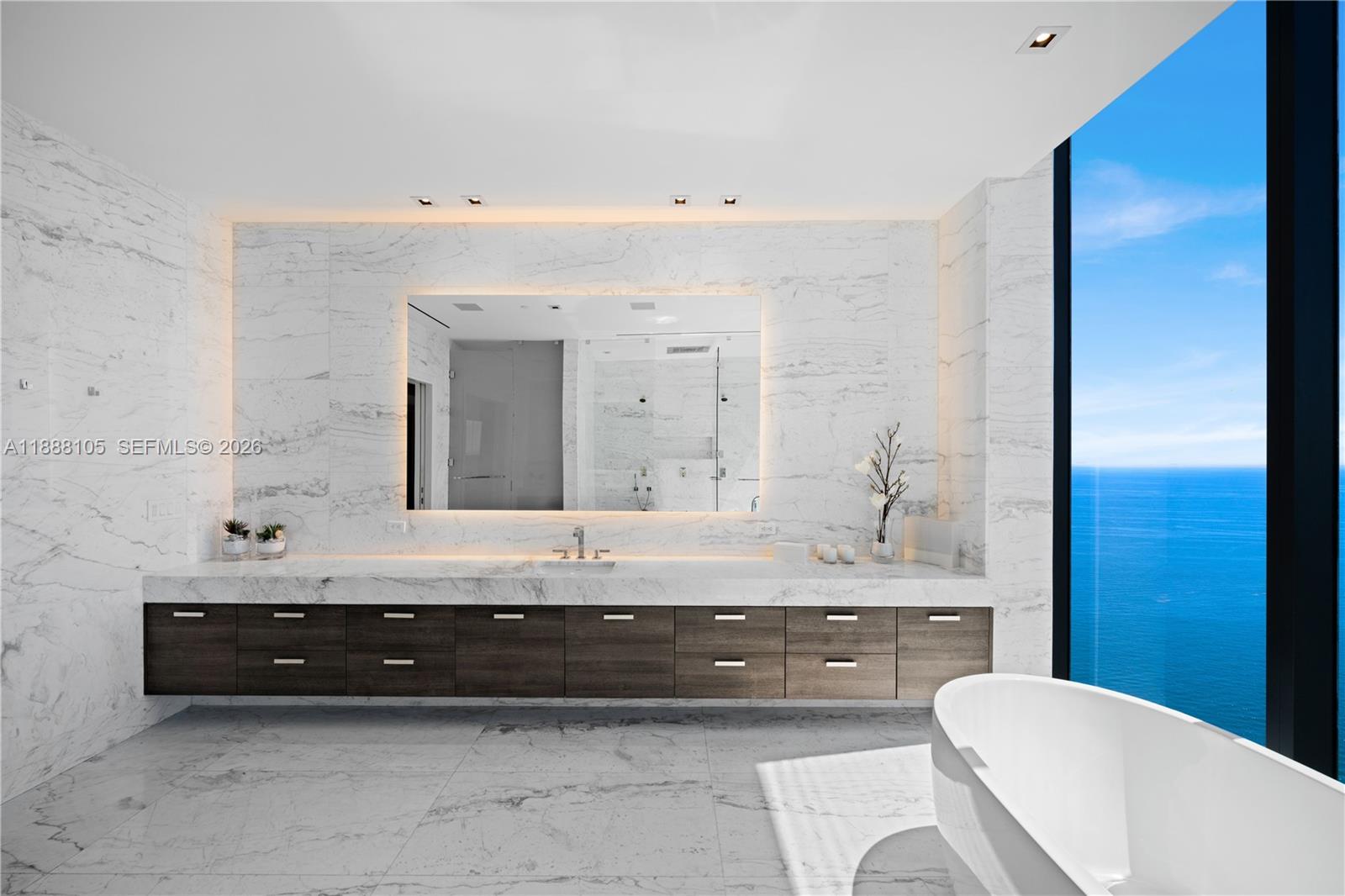 MUSE CONDO - Residential