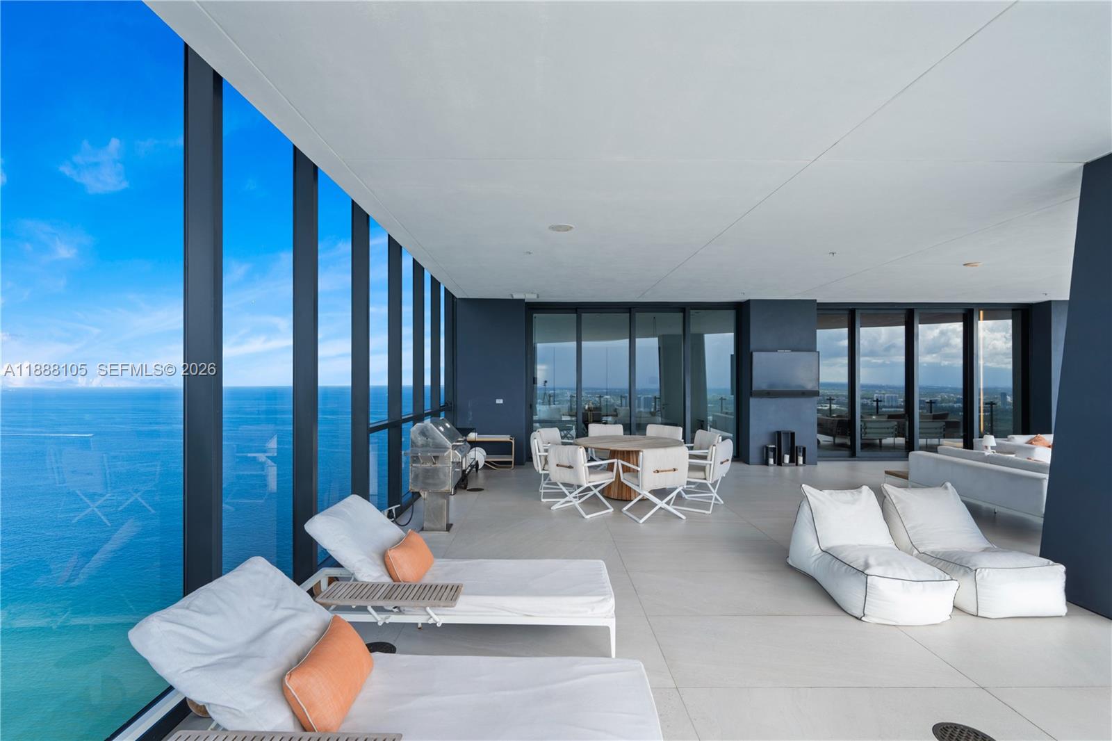 MUSE CONDO - Residential