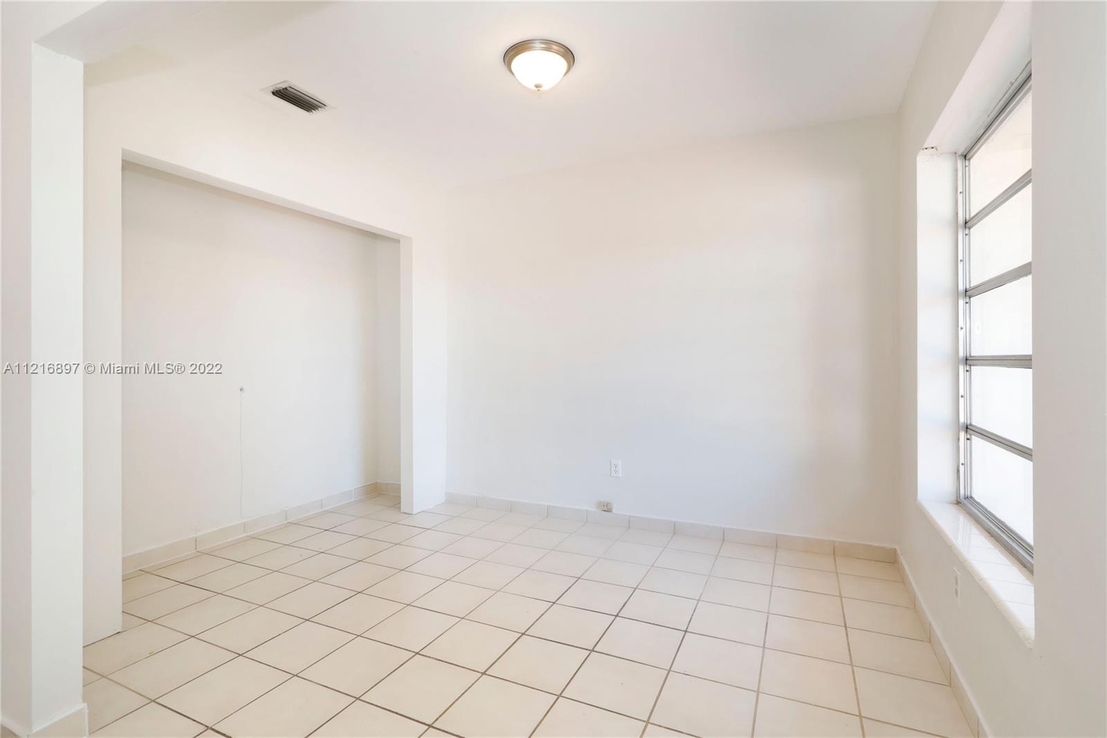 ROYALE GREEN TOWNHOUSE SE - Residential