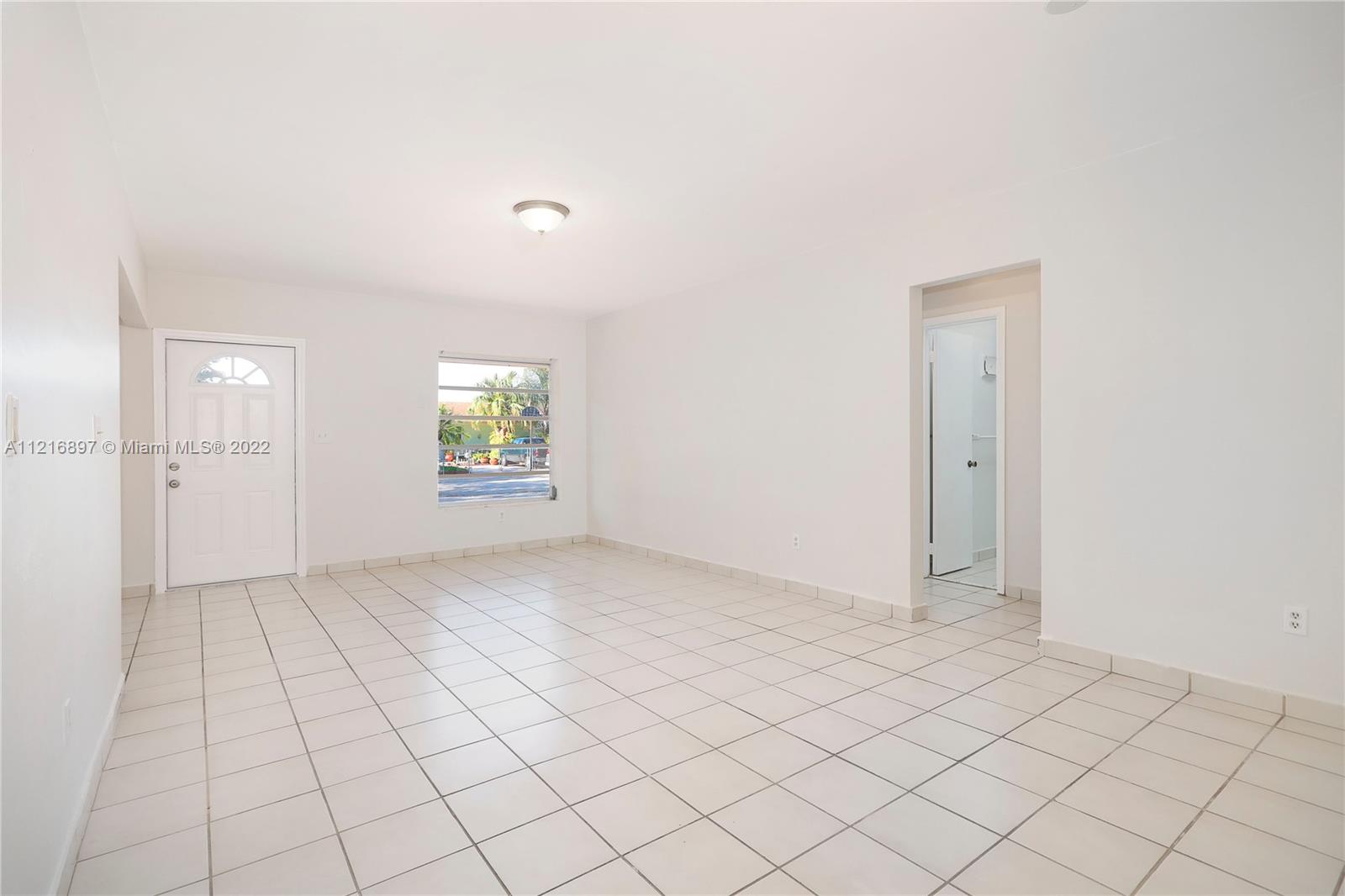 ROYALE GREEN TOWNHOUSE SE - Residential