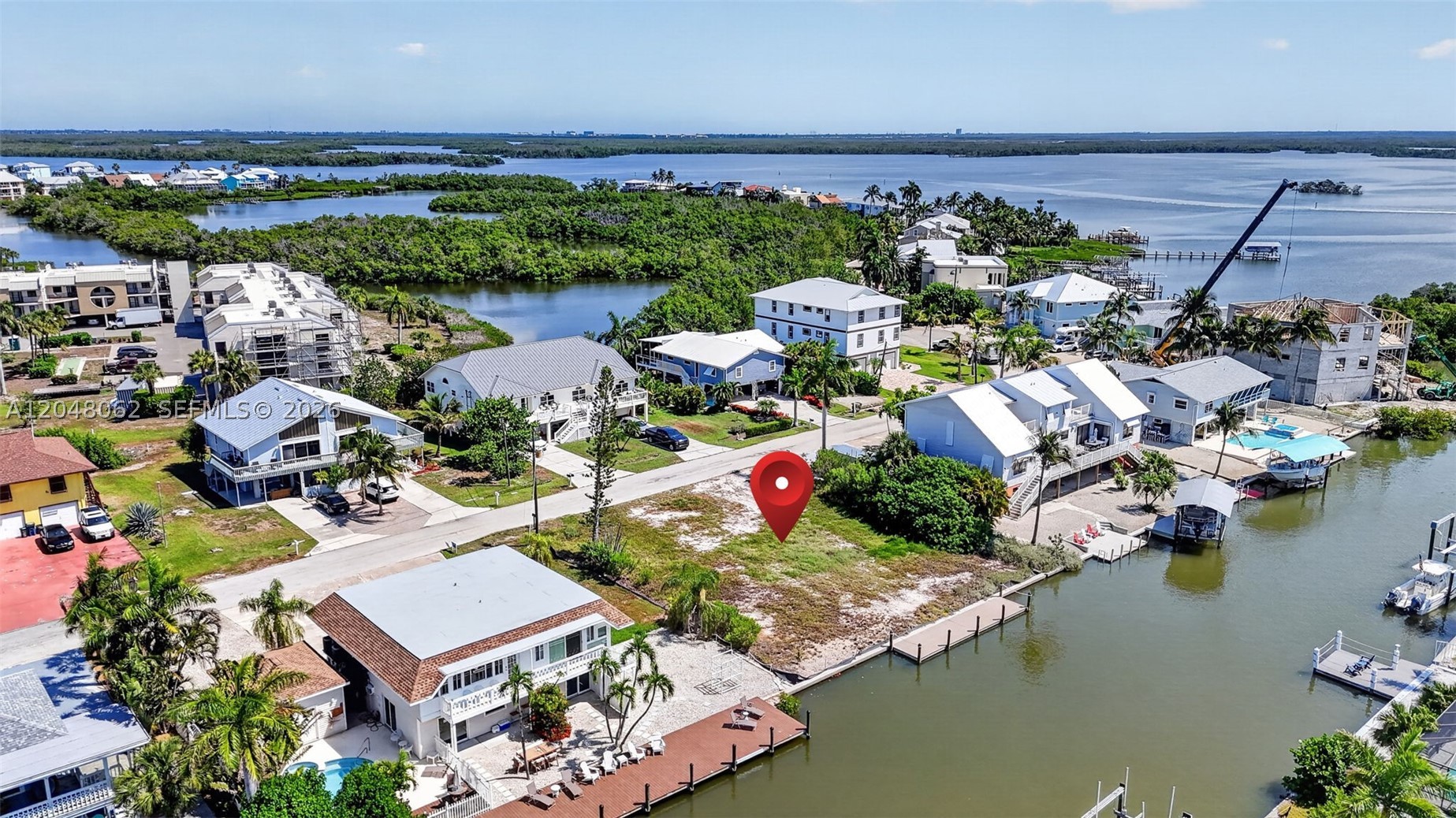 FORT MYERS BEACH - Land
