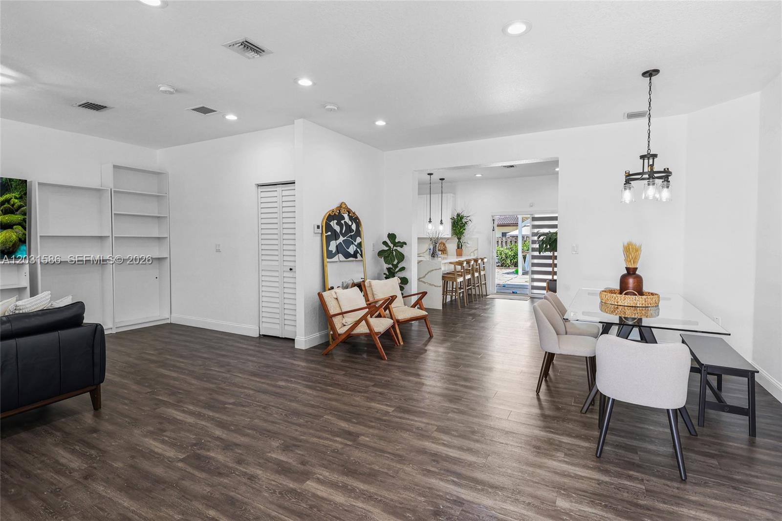 VESSEL - Residential