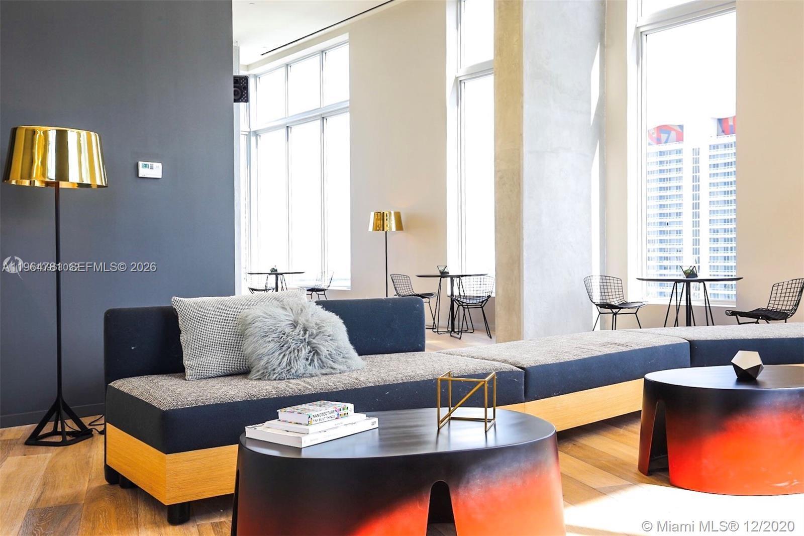 CENTRO CONDO - Residential
