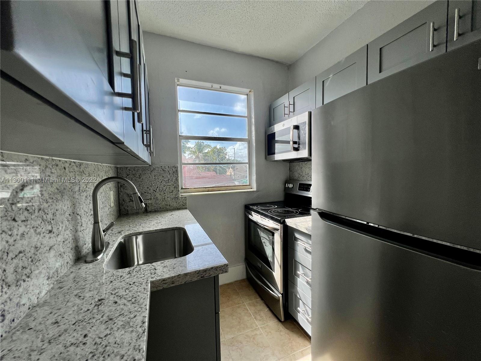 LAWRENCE ESTATE EAST ADDN - Residential Lease
