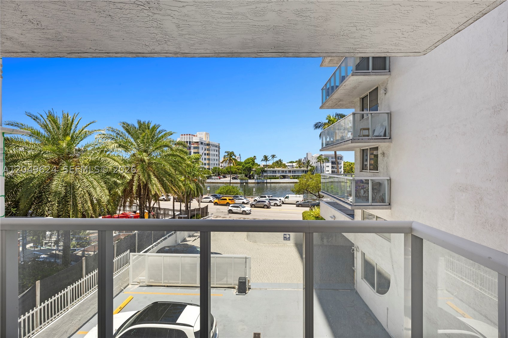 THE ROYAL CLUB CONDO - Residential Lease