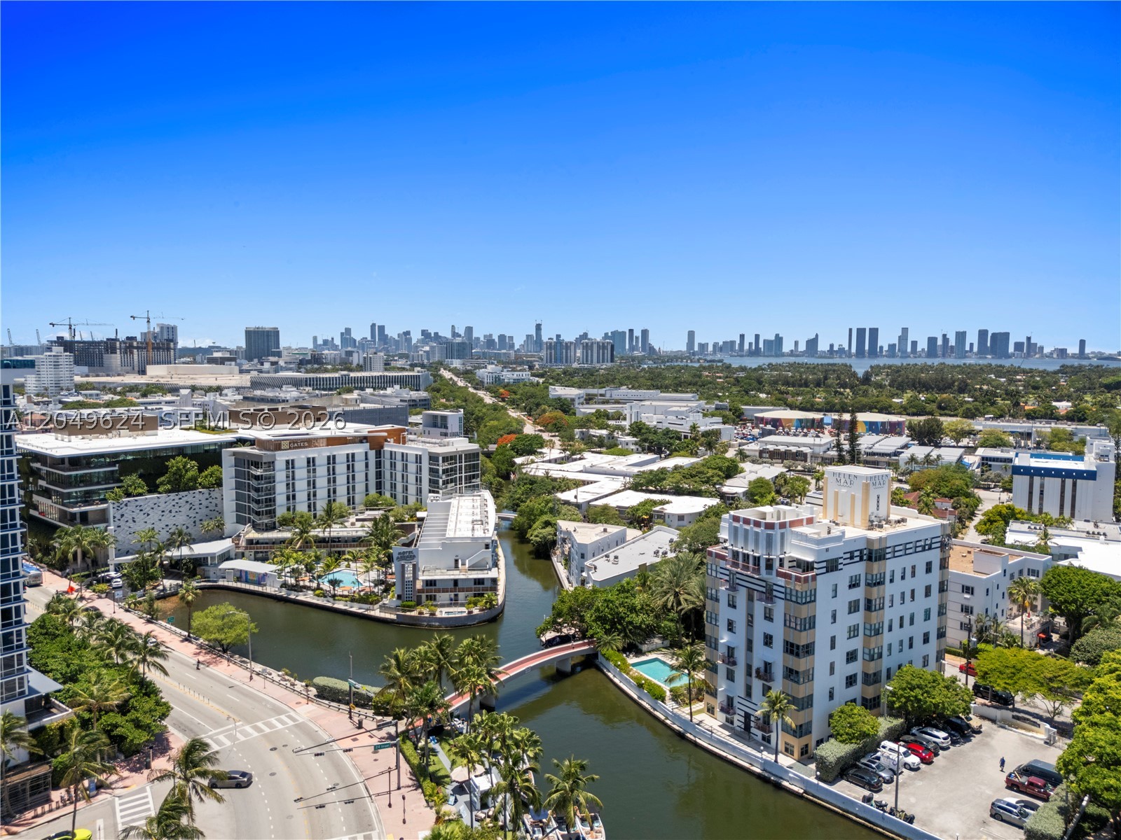 THE ROYAL CLUB CONDO - Residential Lease