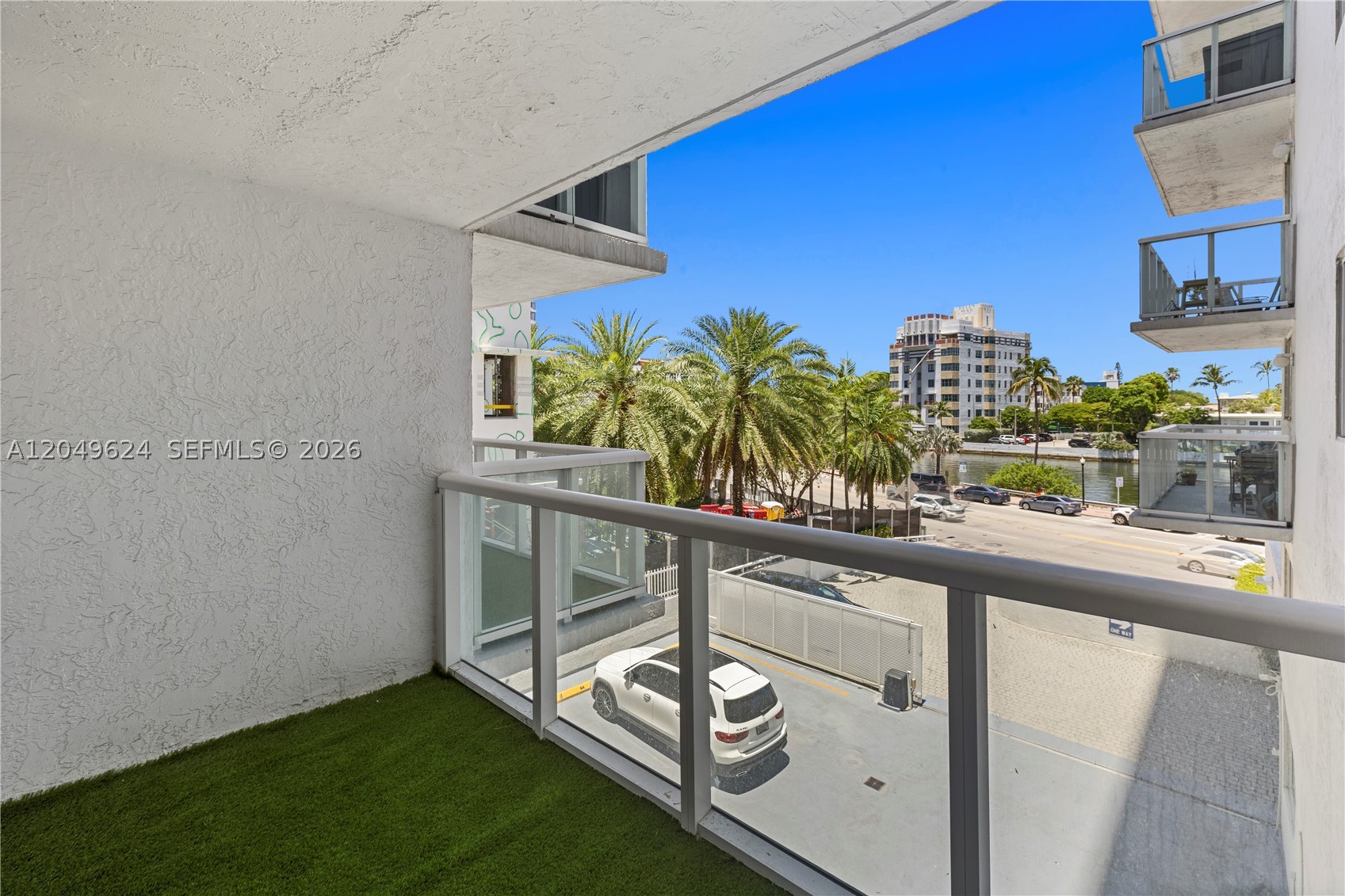 THE ROYAL CLUB CONDO - Residential Lease