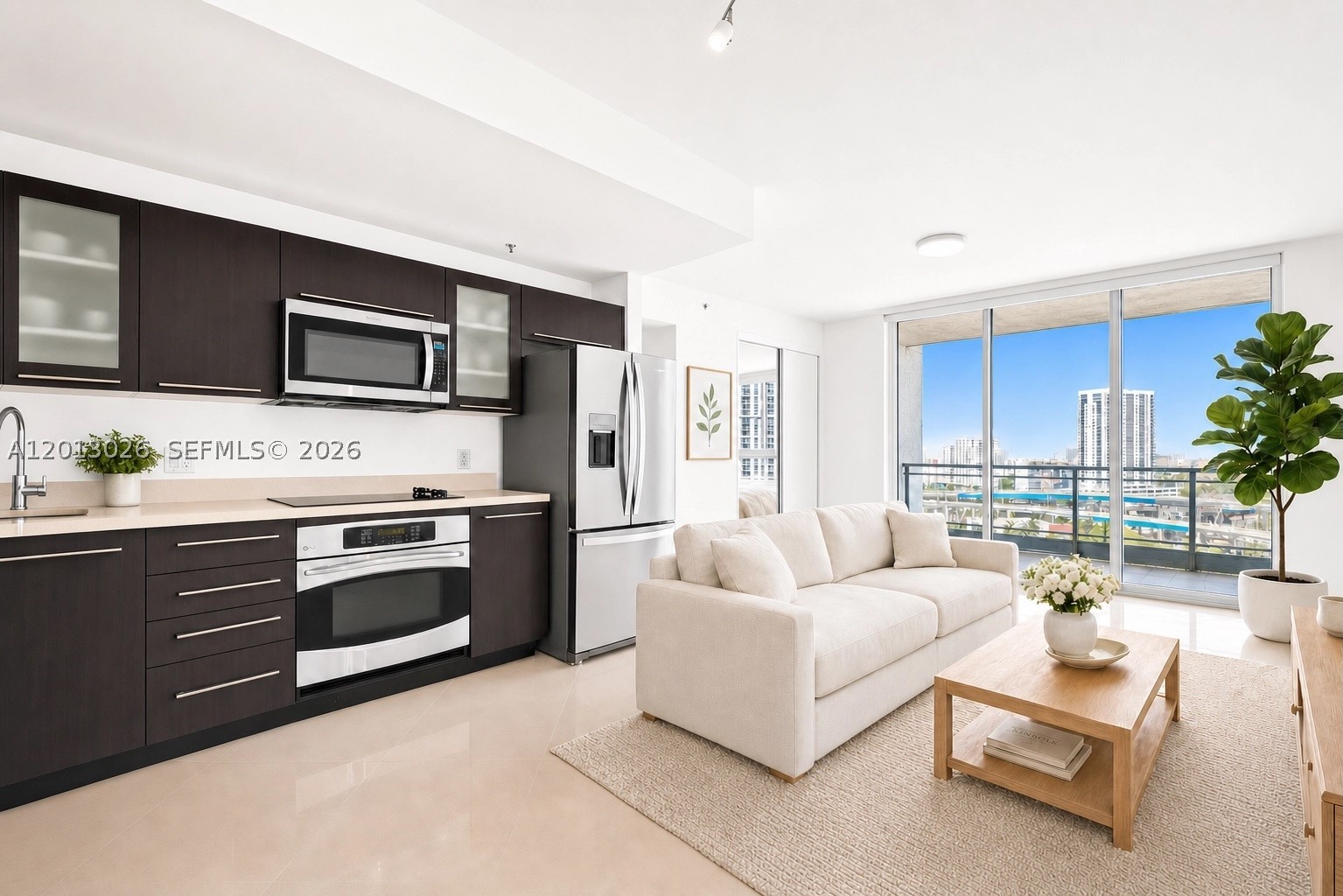 IVY CONDO - Residential