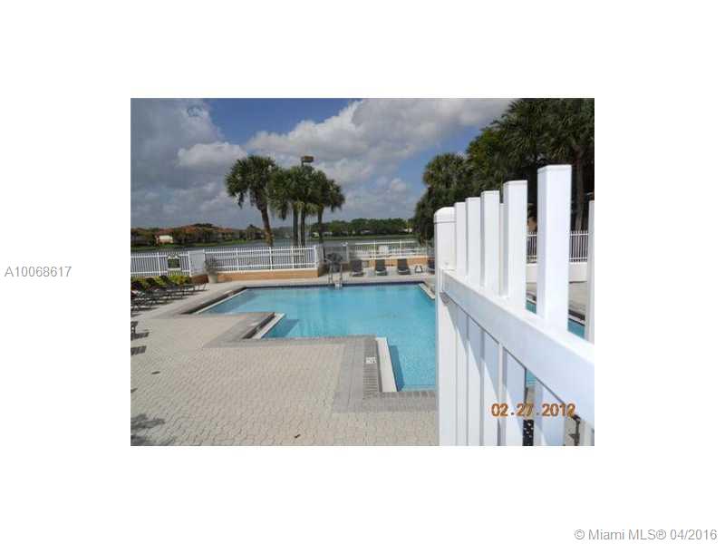 THE COLONNADES - Residential Lease