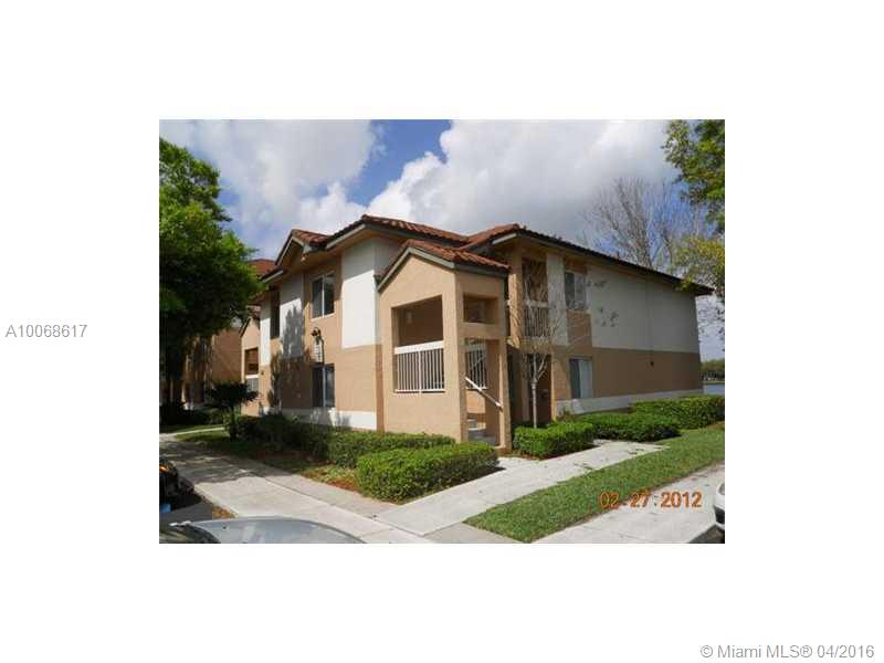 THE COLONNADES - Residential Lease