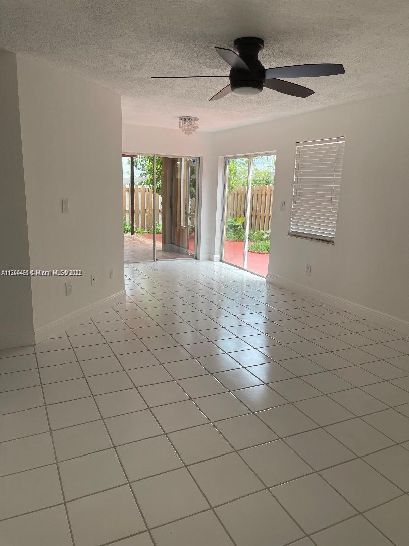 LAKESIDE AT THE HAMMOCKS - Residential Lease